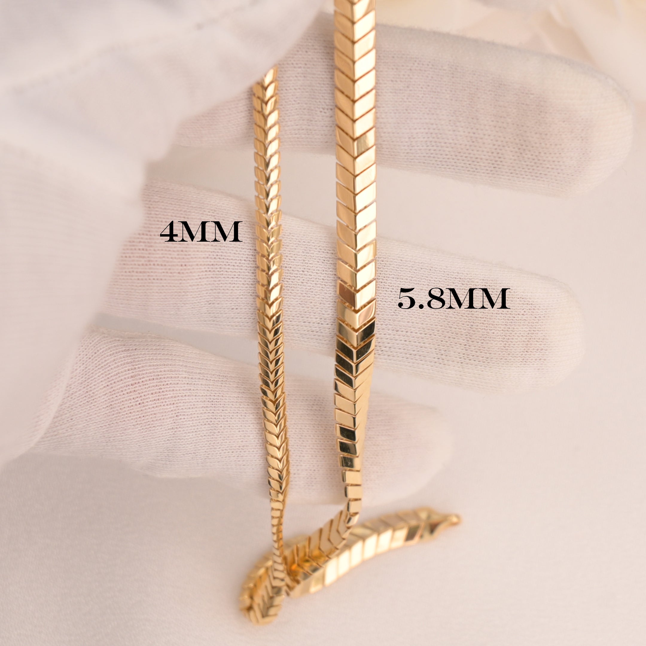 14k Arrow Herringbone Bracelet - 4mm & 5.8mm