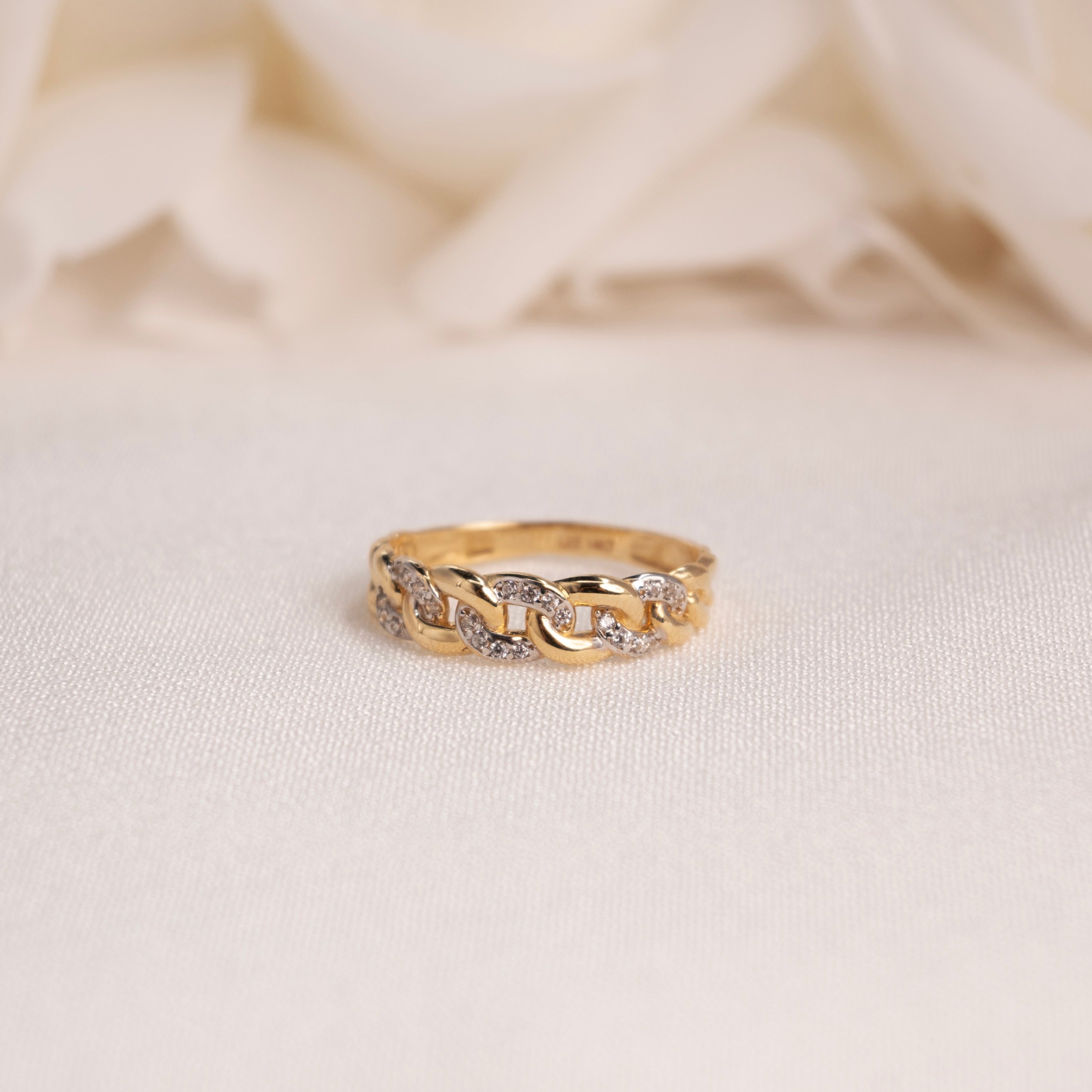 14k Pave Curb Ring