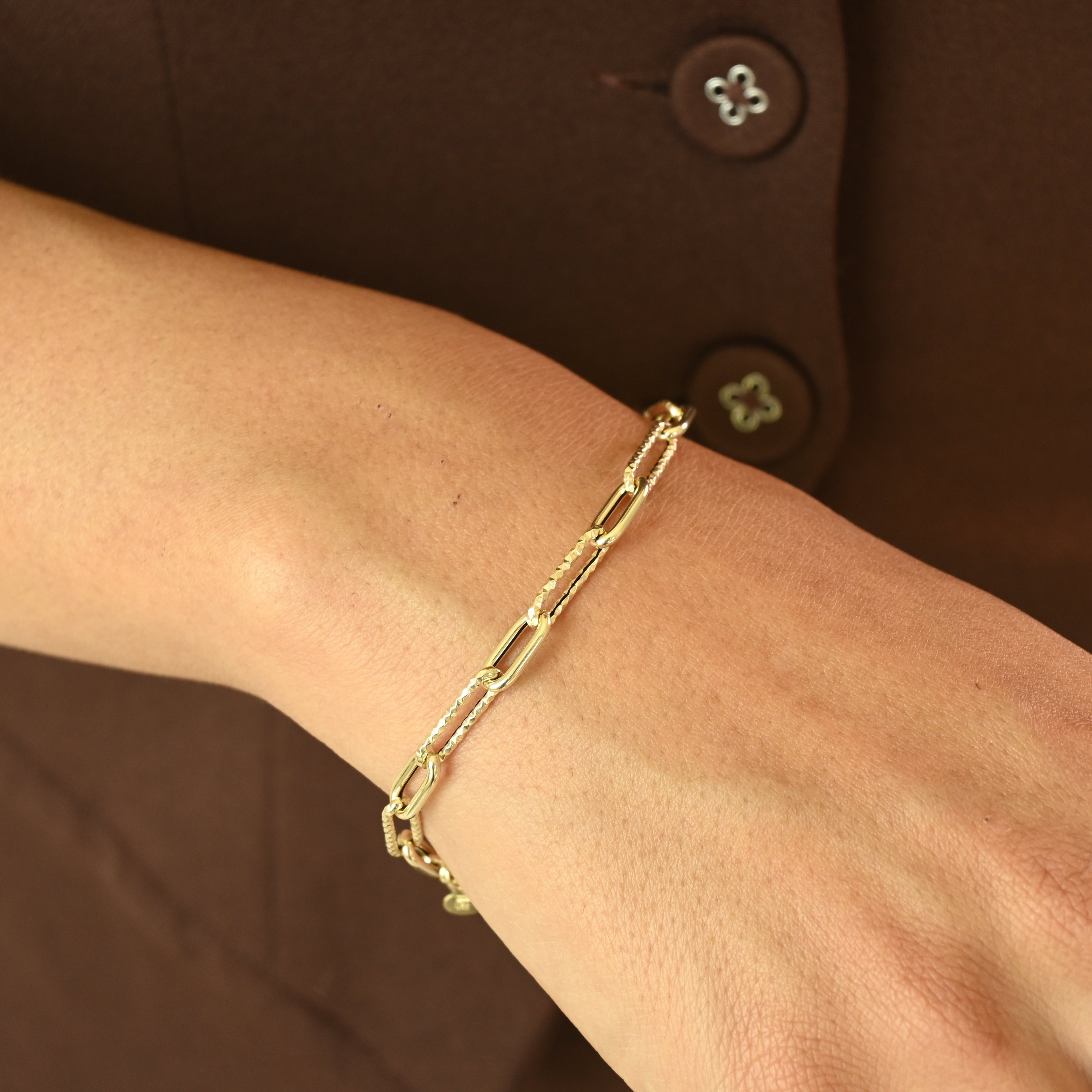 14k Bold Texturized Paperclip Bracelet