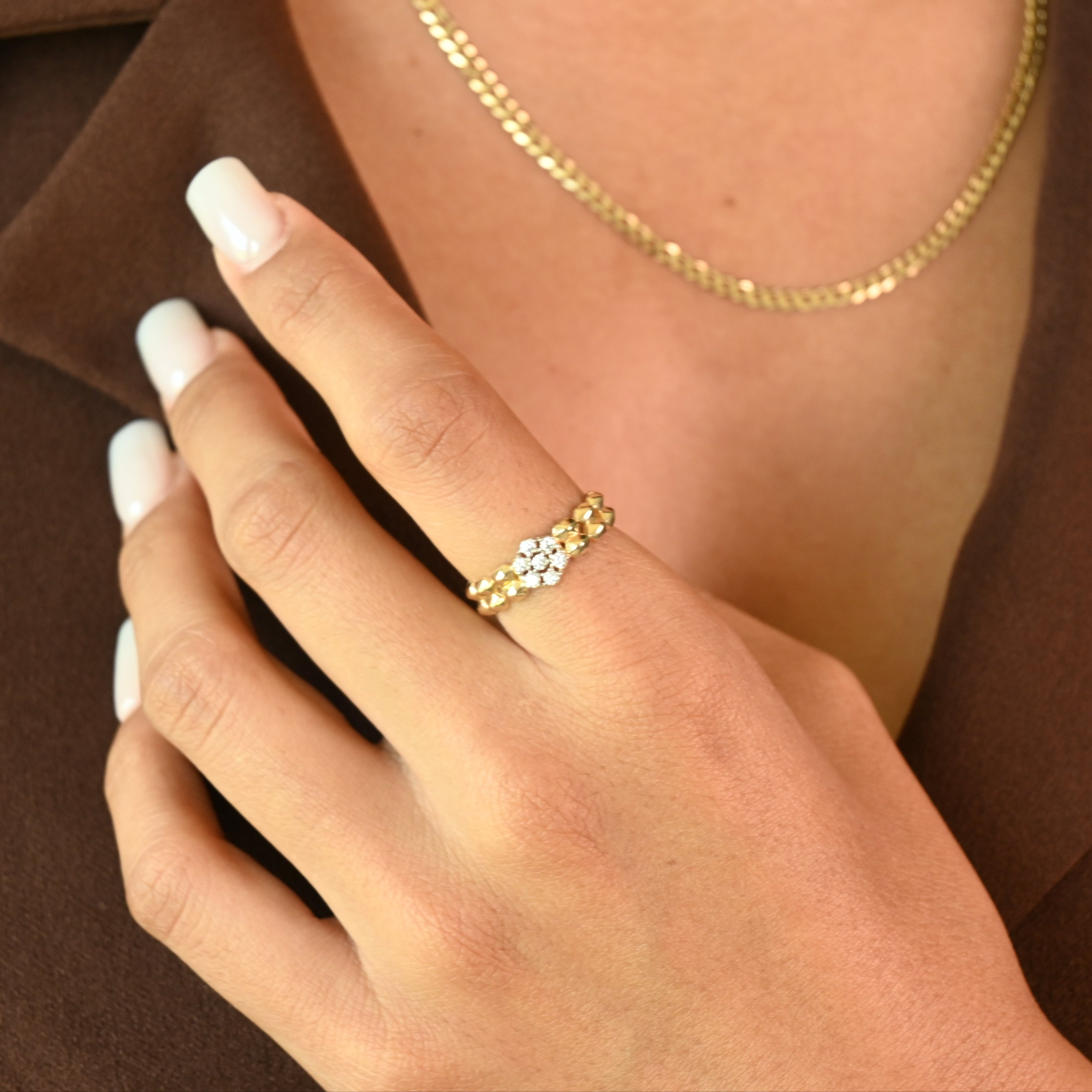 14k Texture Flower Ring