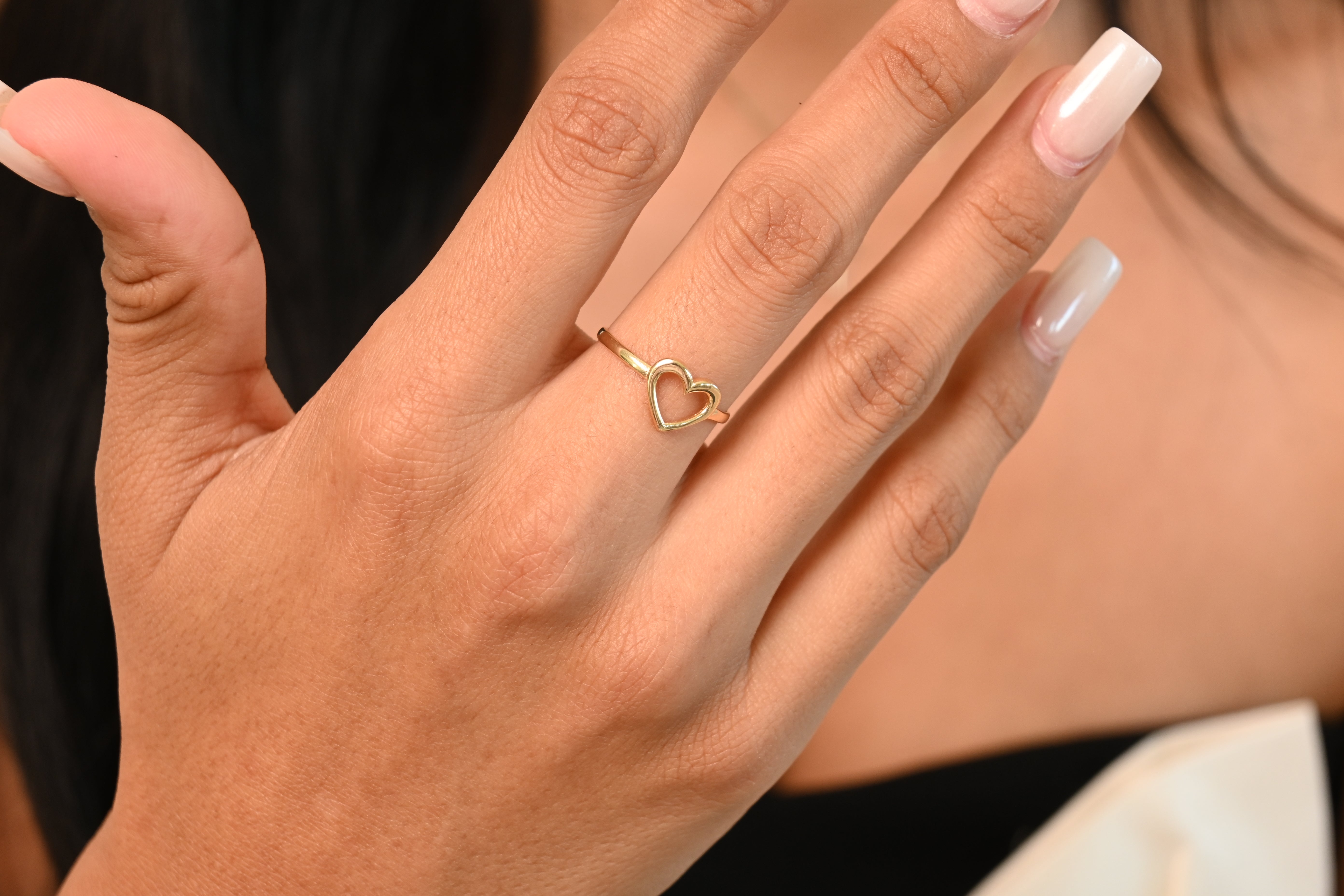 14k Dainty Heart Ring