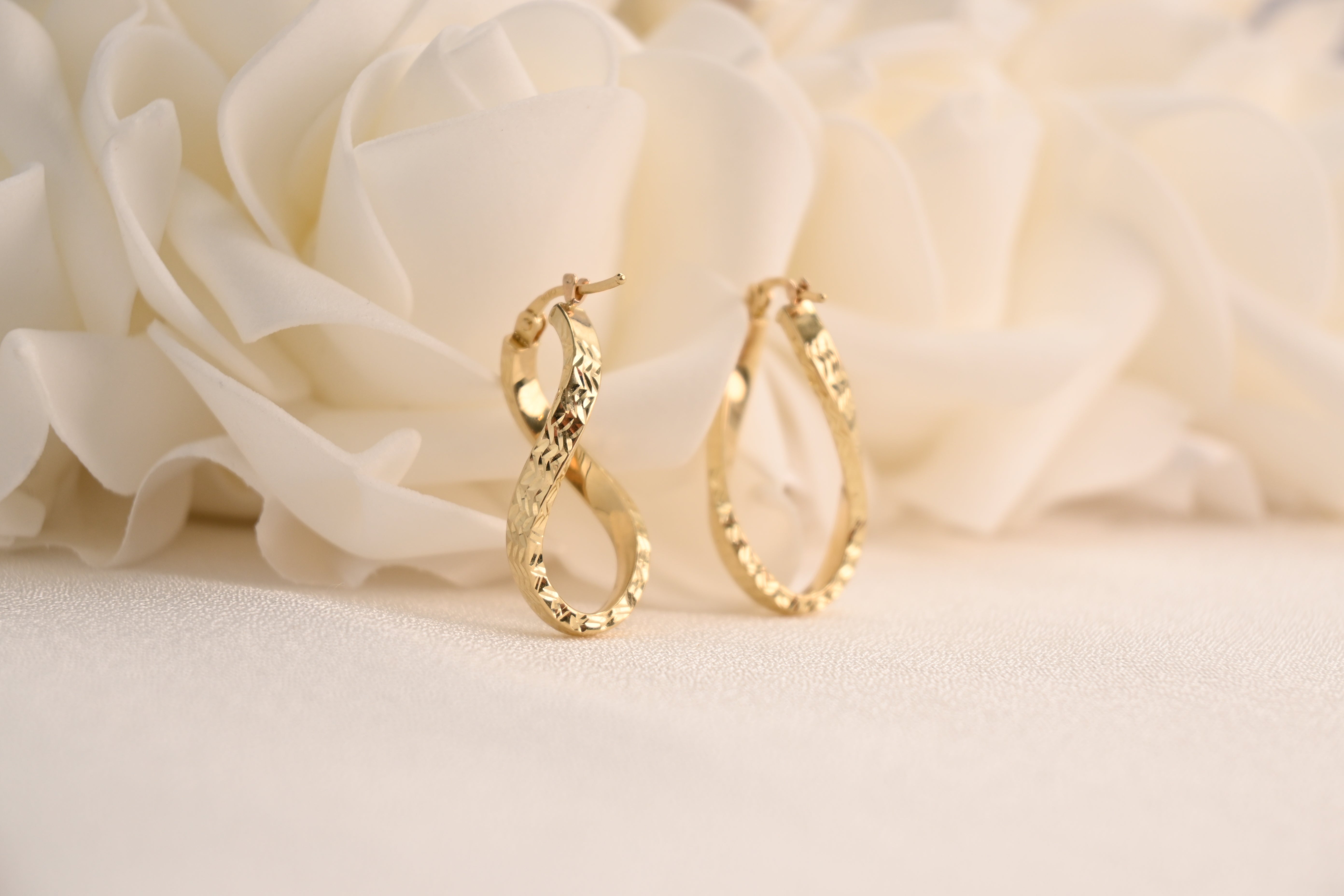 14K Twisted Teardrop Hoop Earrings