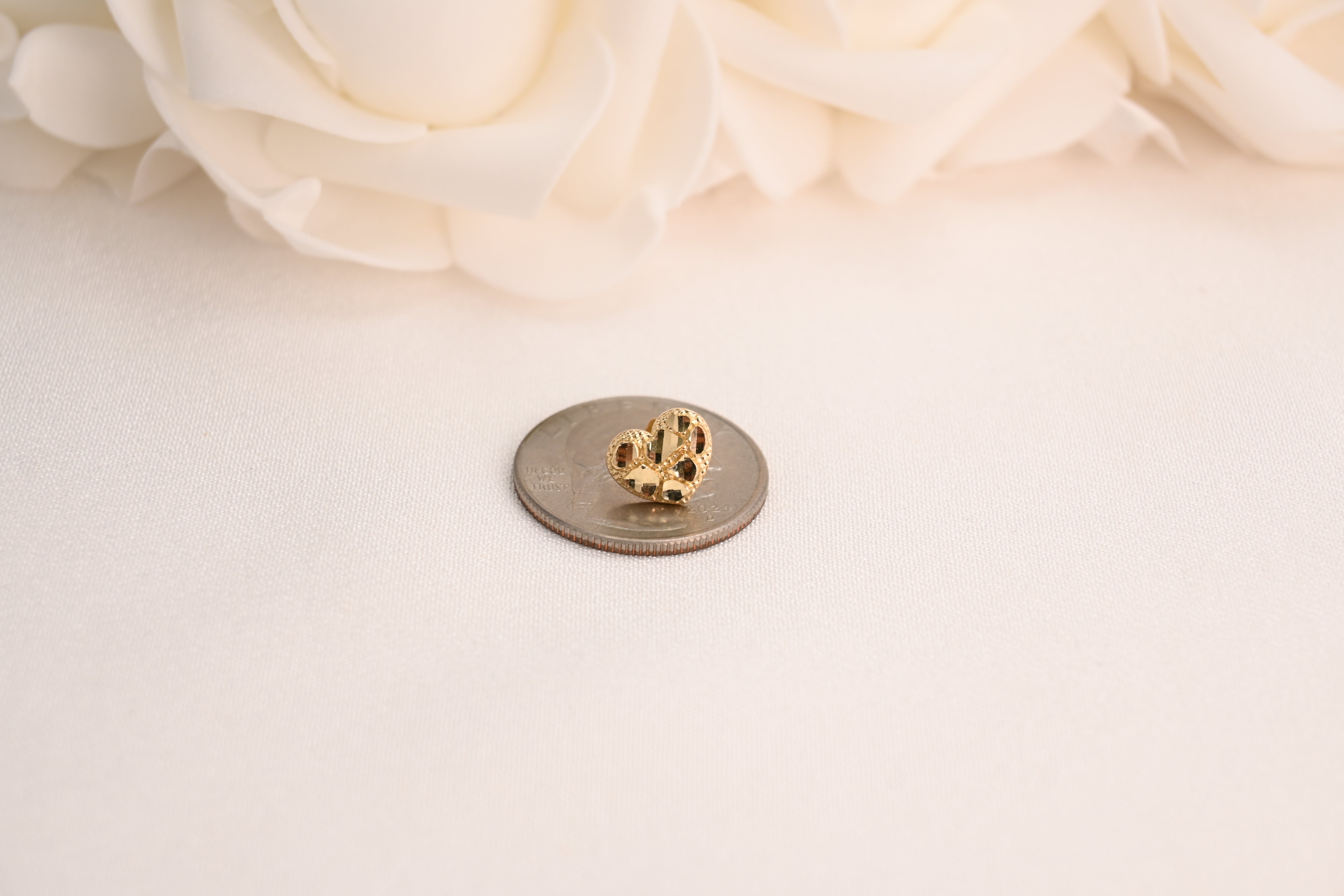 14k Small Heart Nugget Earrings