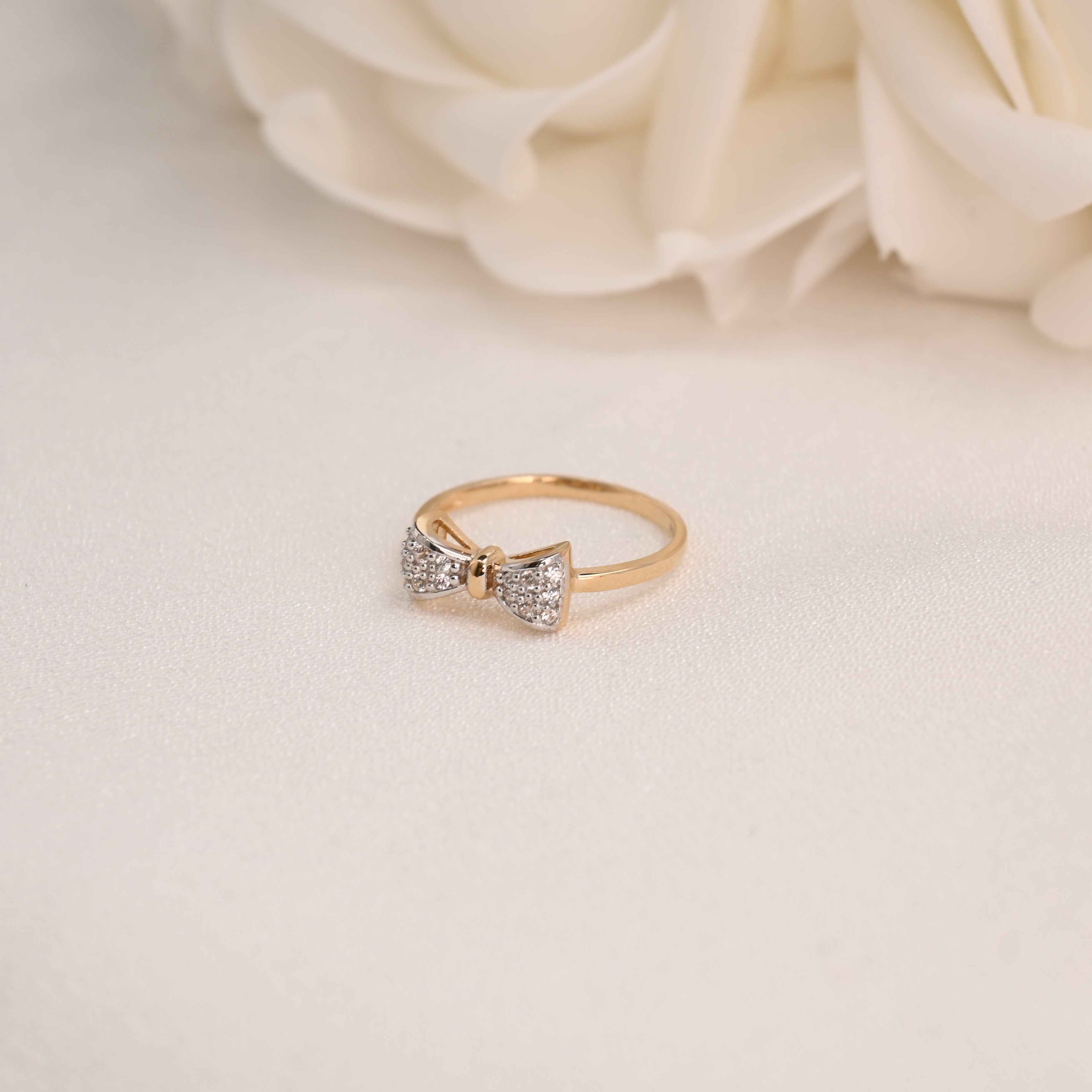 14K Bow Ring
