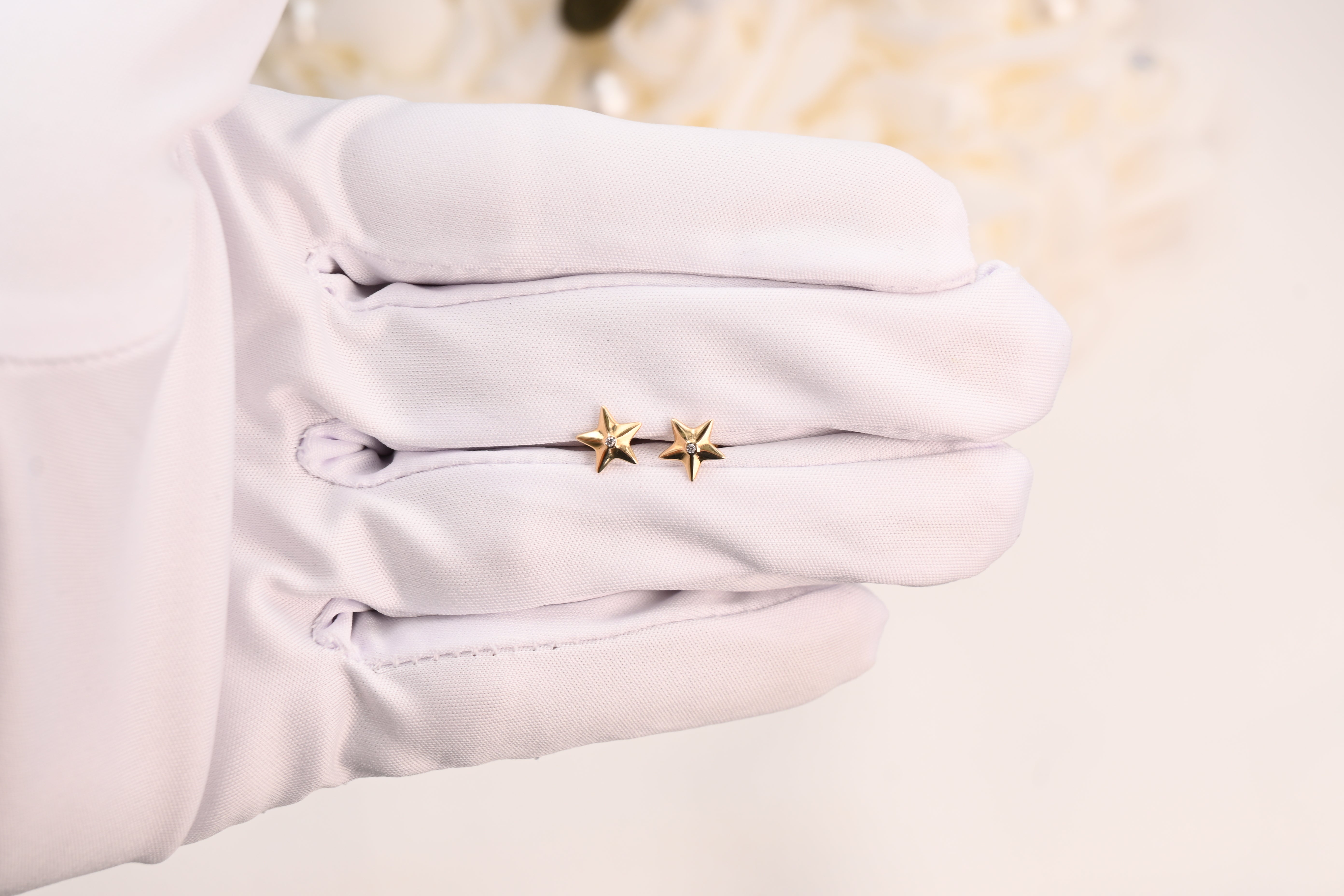 14k Star Stud Earrings