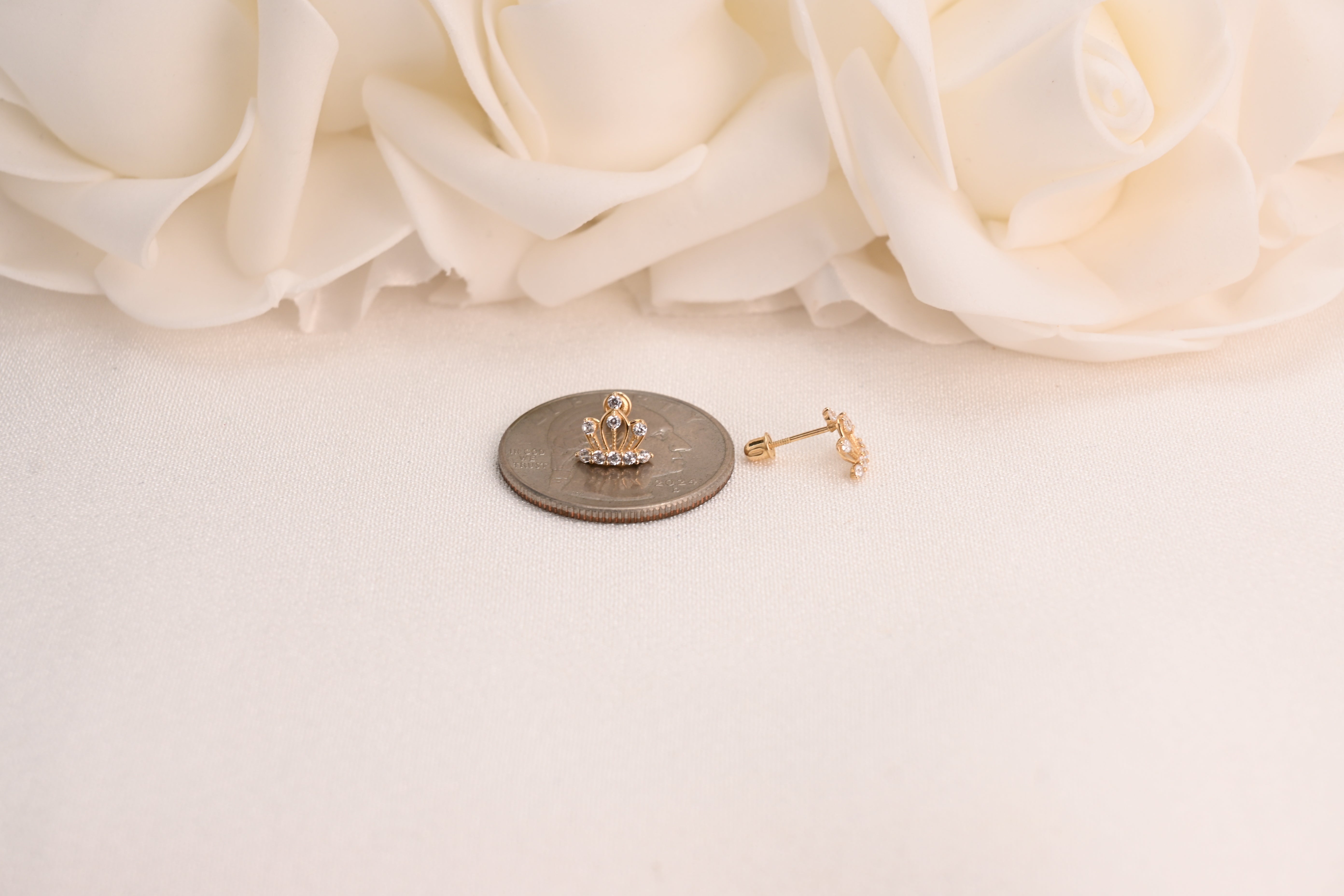 14k Crown Stud Earrings