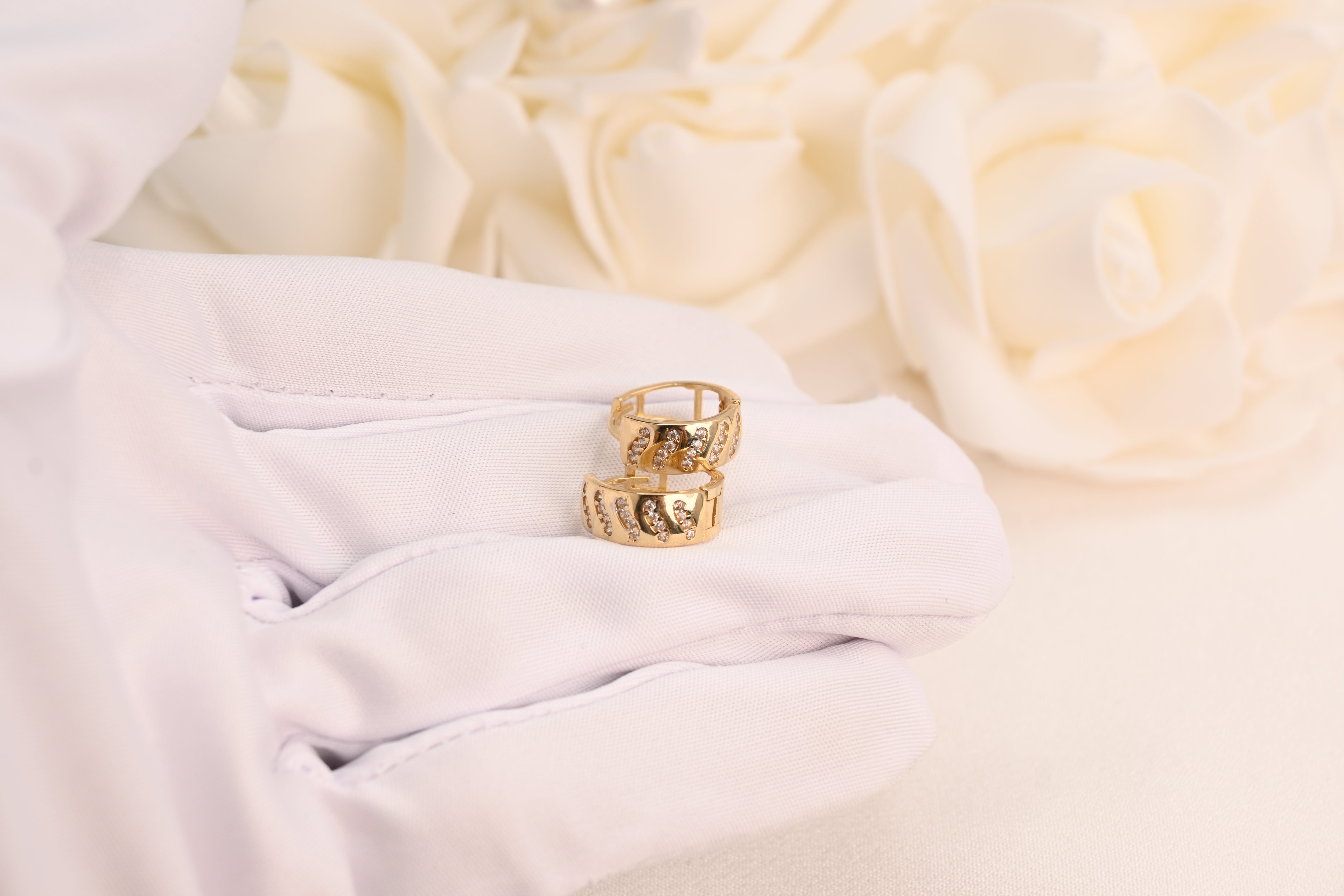 14k Wavy CZ Huggie Earrings