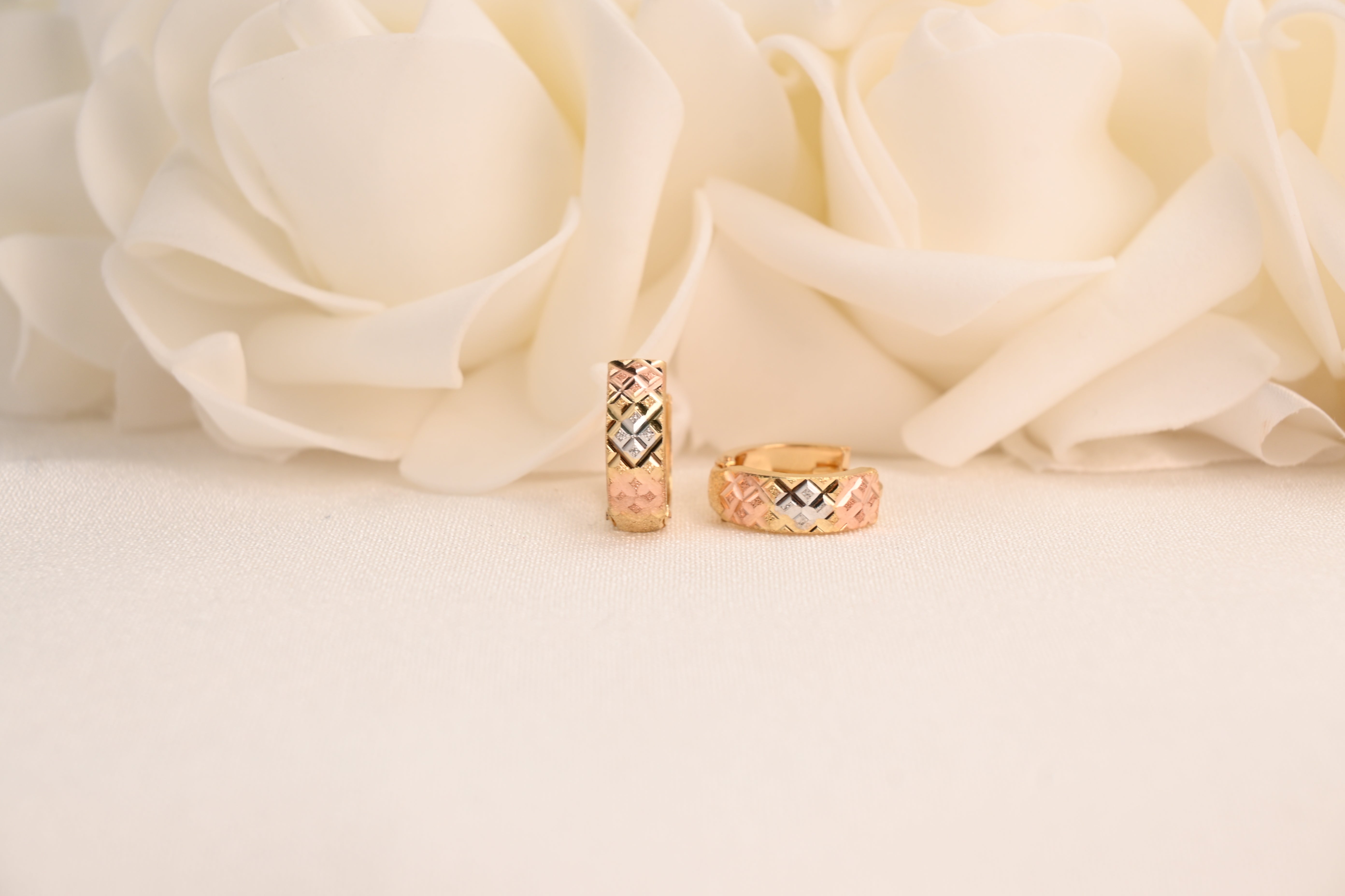 14k Tricolor X Diamond Cut Huggie Earrings - 15mm