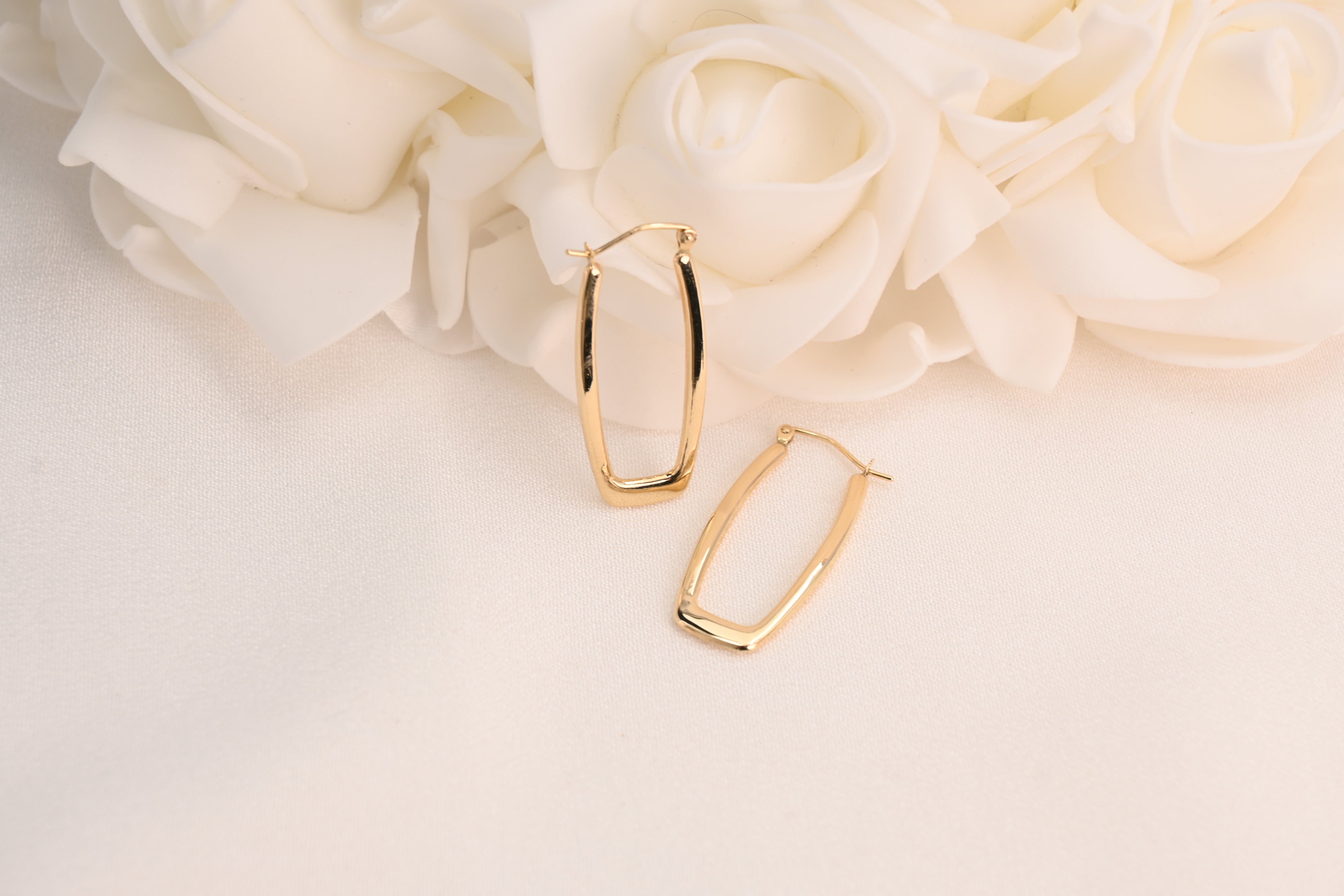 14k Polished Rectangle Hoop Earrings