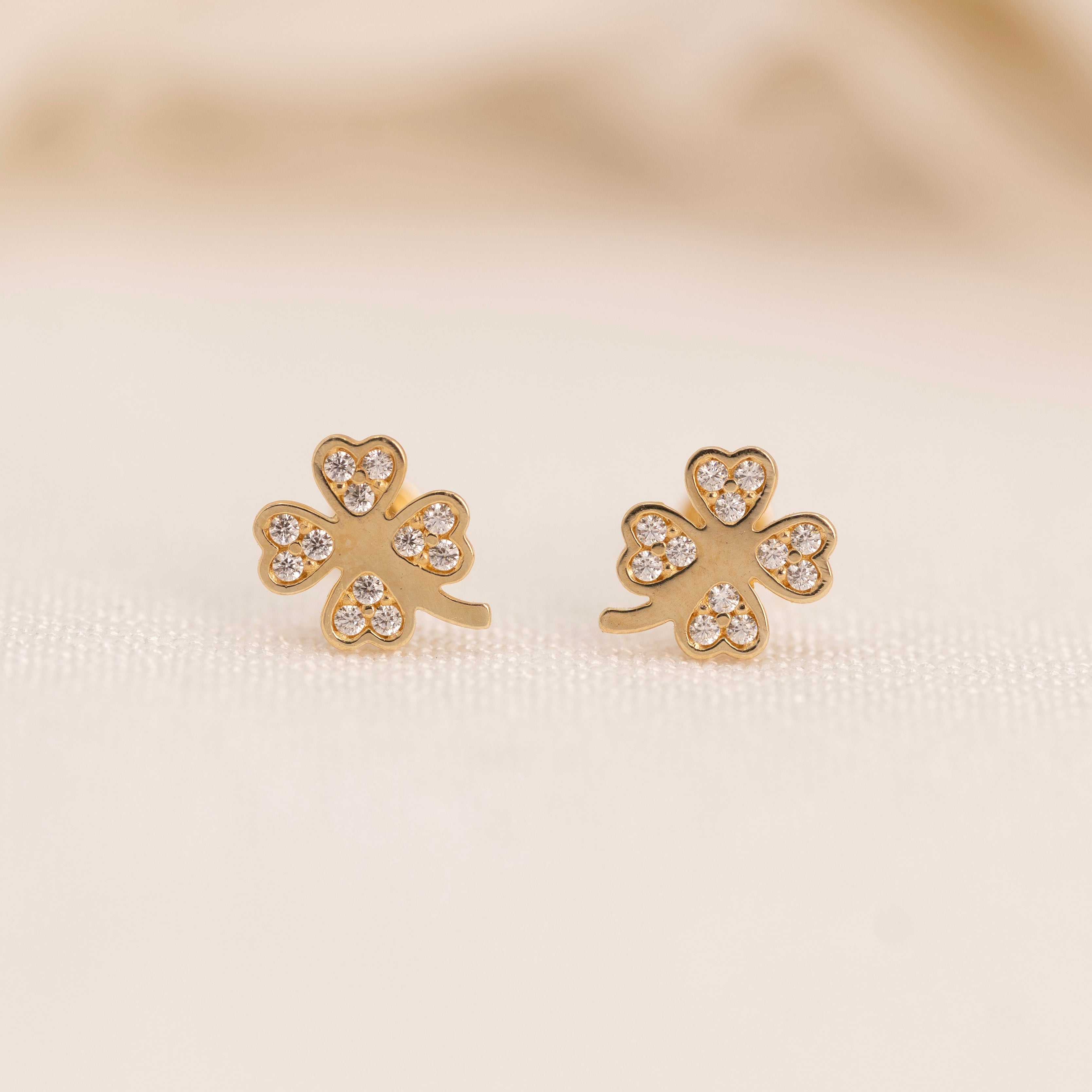 14k Clover Earrings