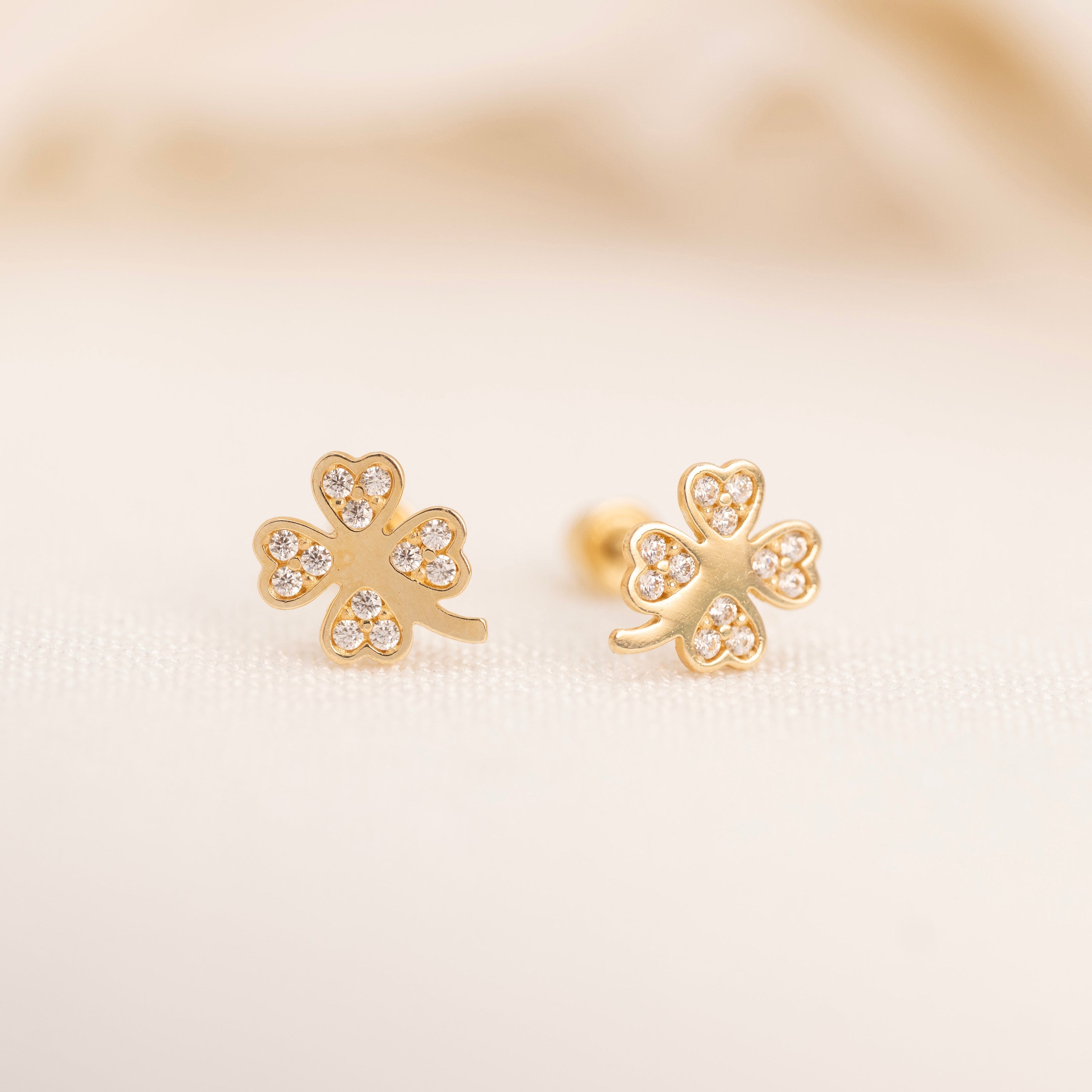 14k Clover Earrings