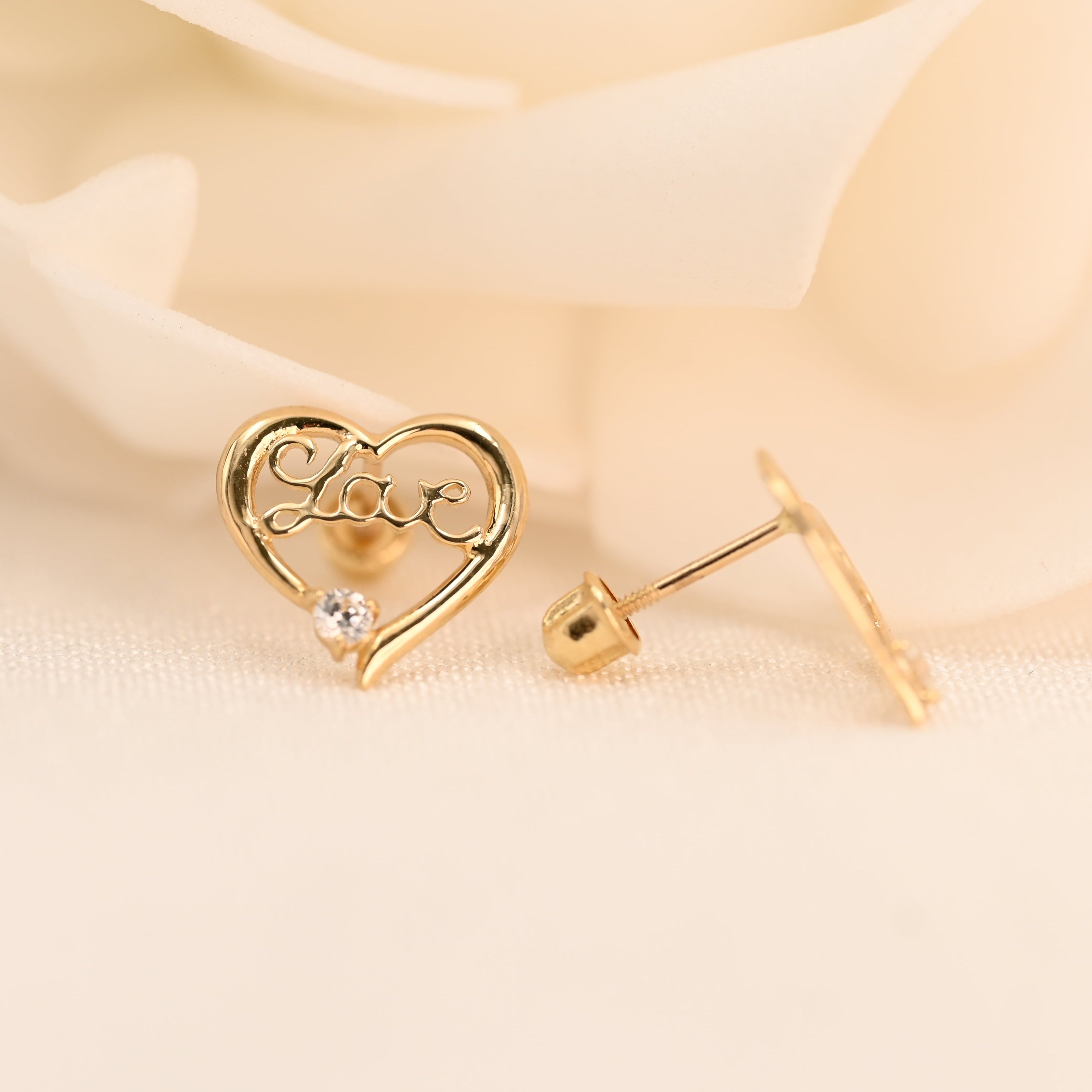 14k Love Heart Earrings