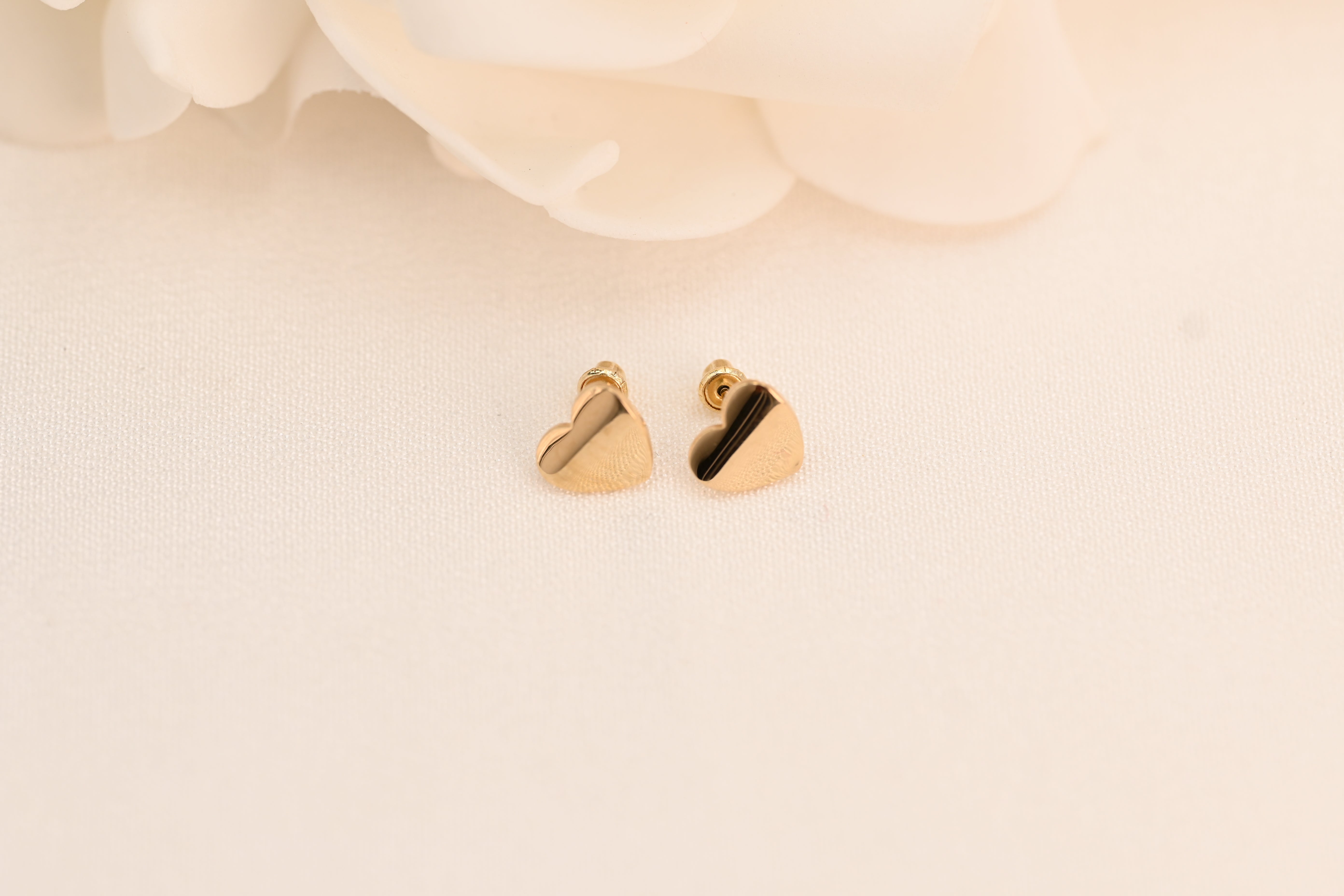 14k Polished Heart Earrings