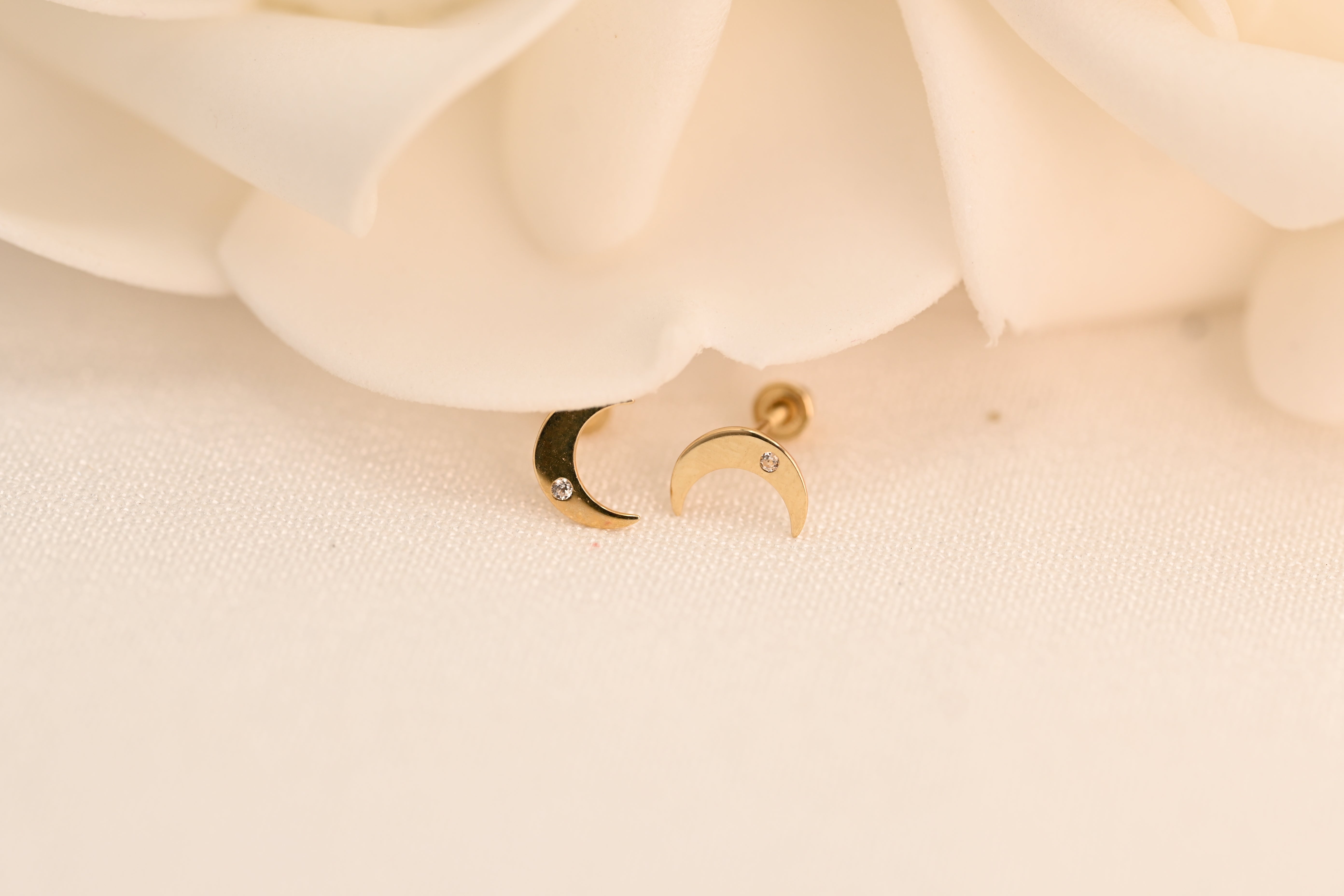 14k Crescent Moon Stud Earrings