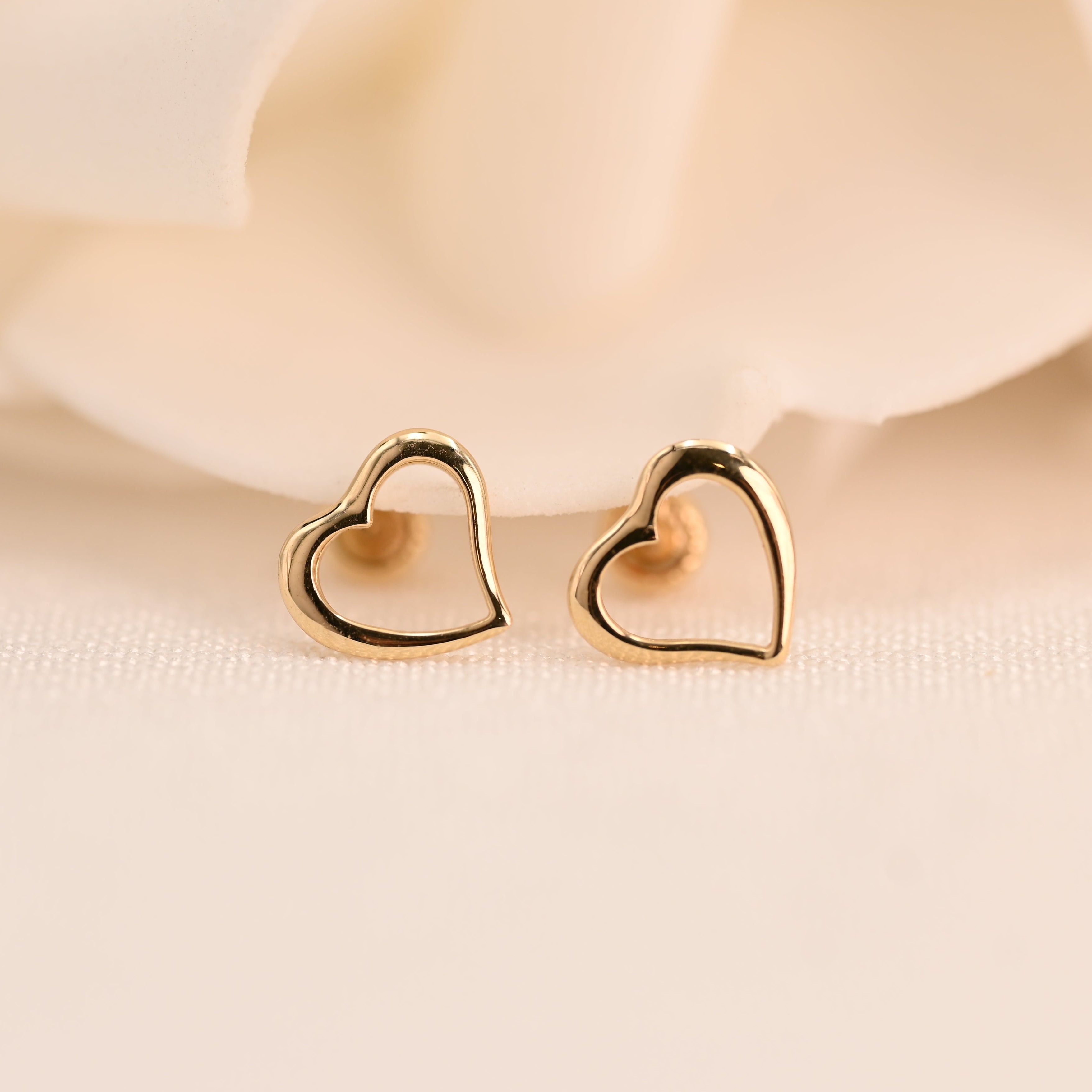 14k Heart Outline Stud Earrings