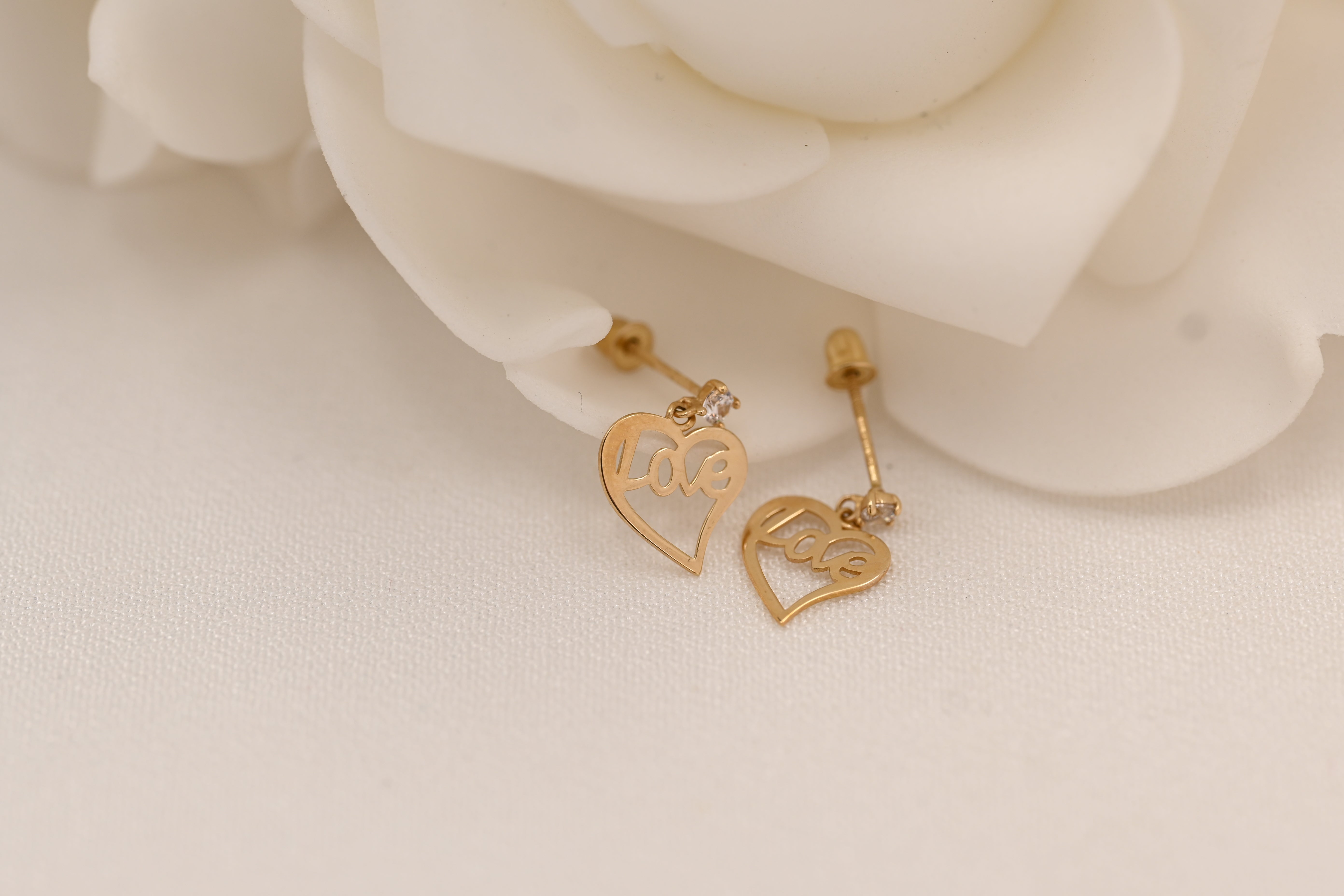 14k Dangling Love Heart Stud Earrings