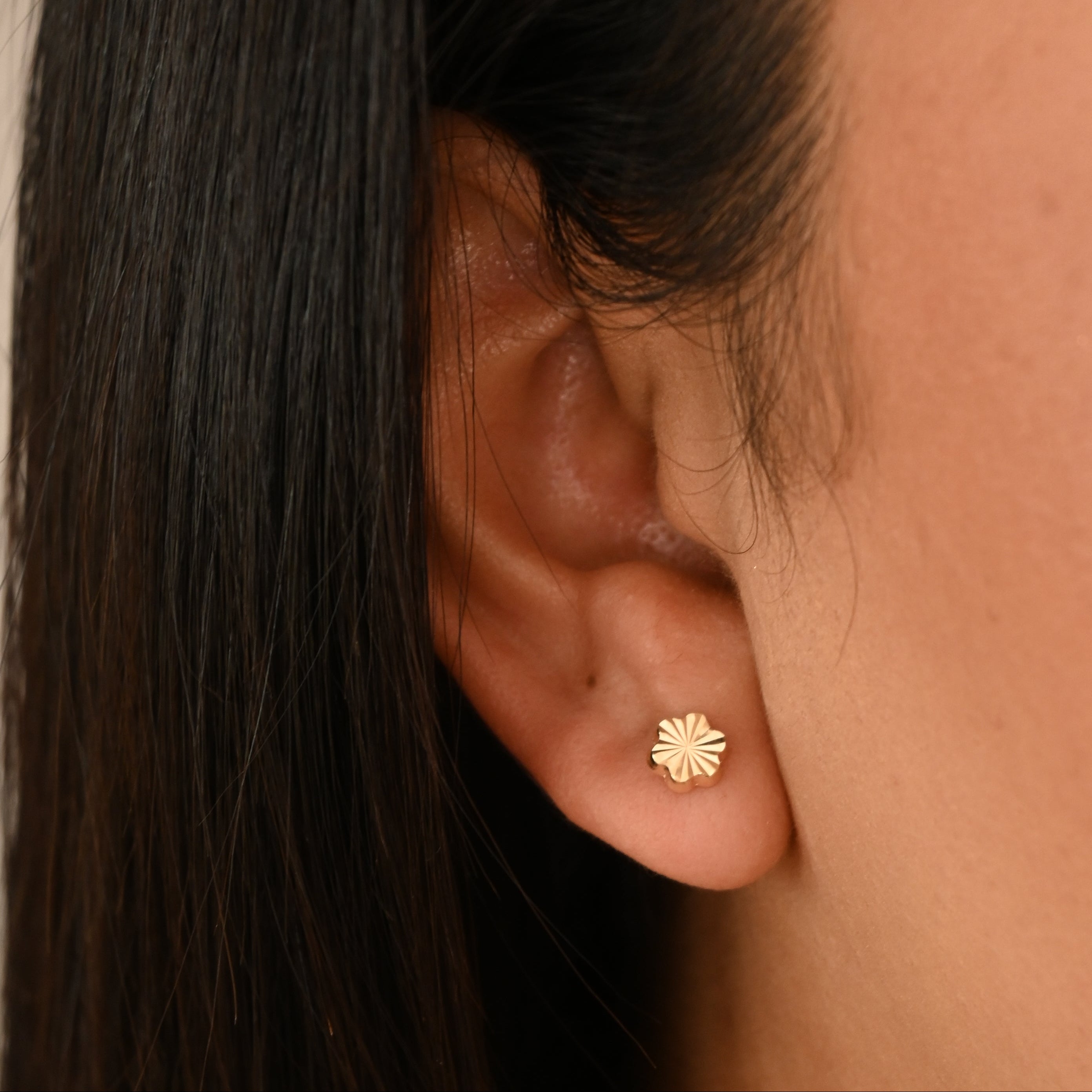 14k Baby Diamond-Cut Flower Stud Earrings
