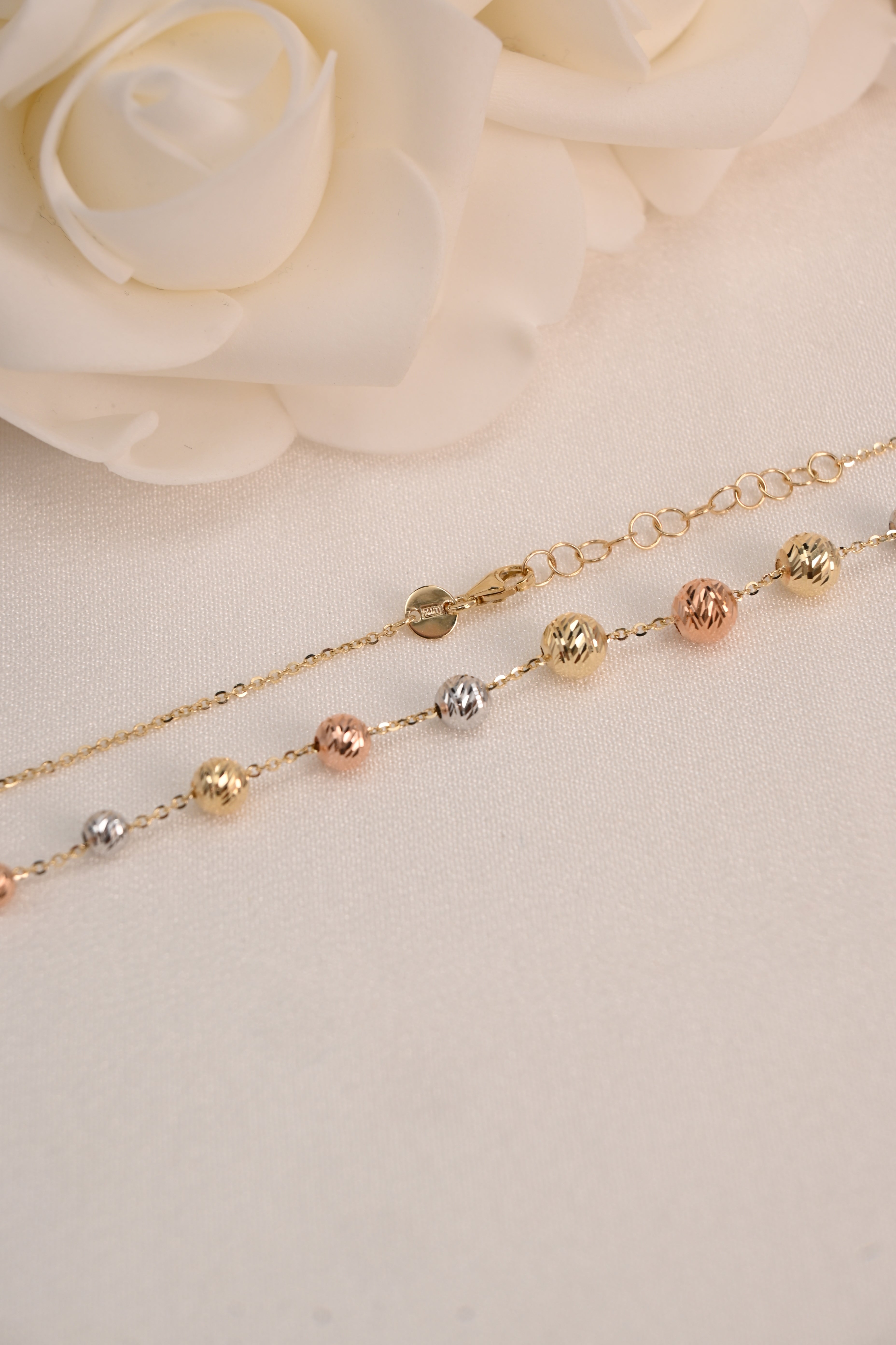14k Shiny Tricolor Beads Necklace