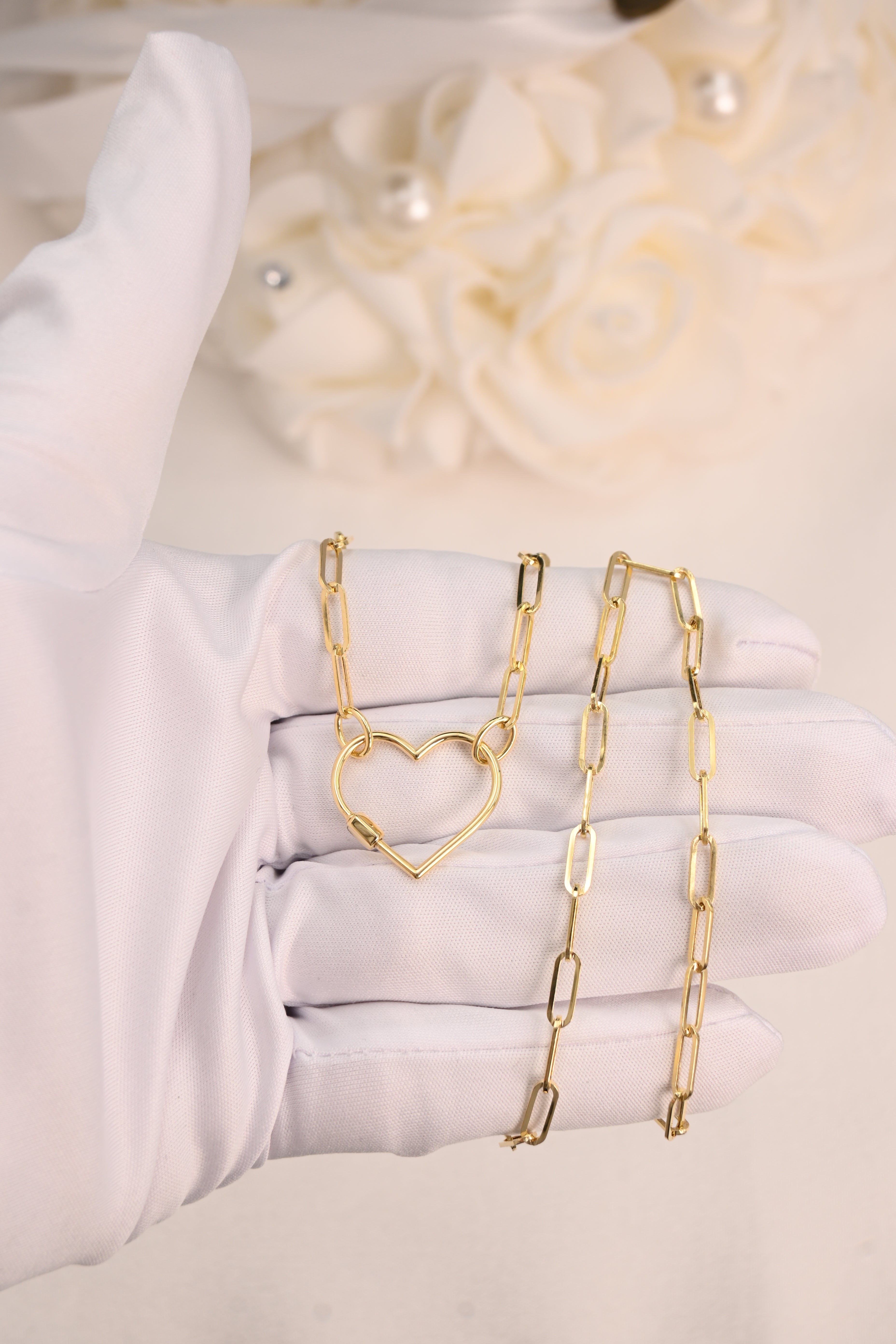 14K Gold Paperclip Heart Lock Necklace | 18"
