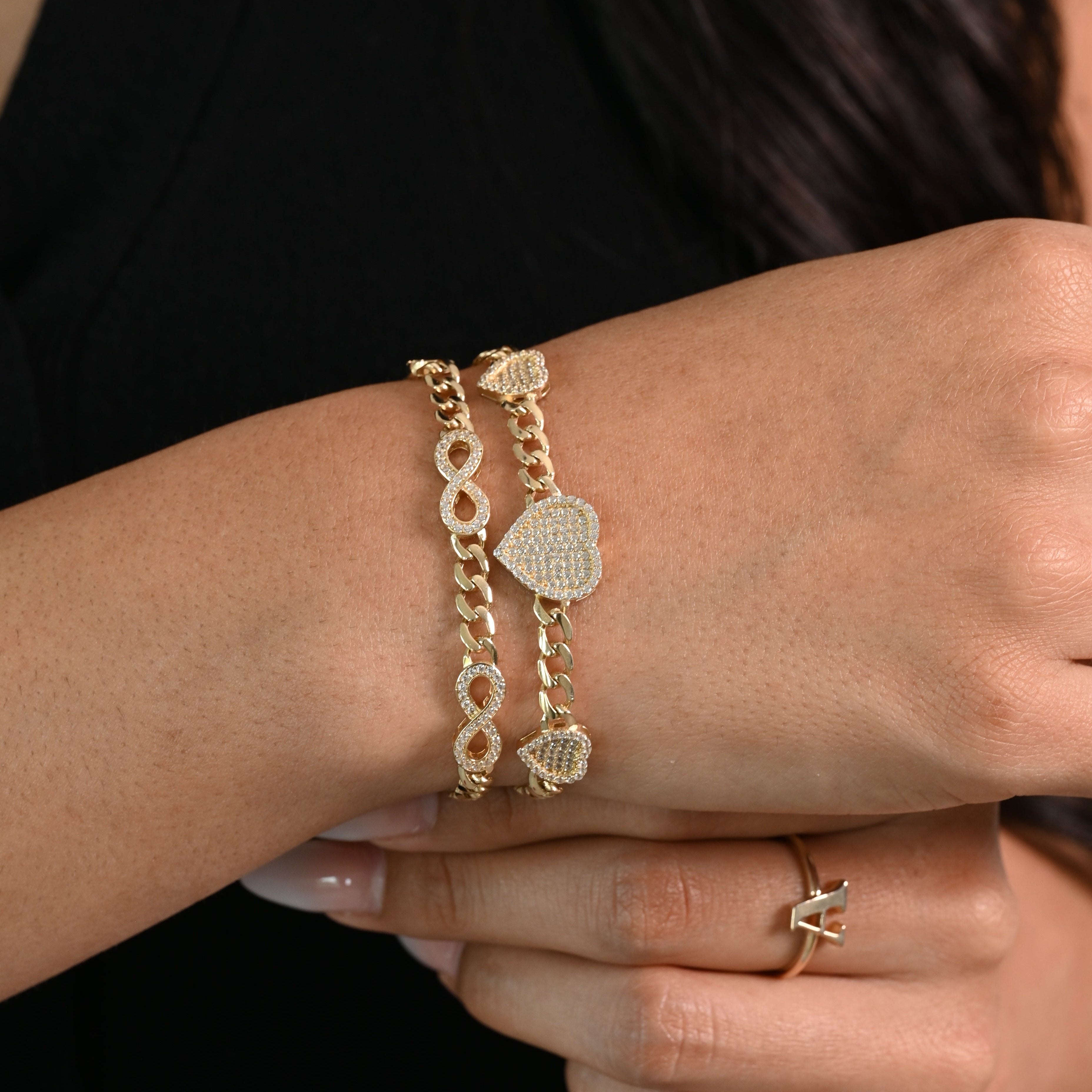 14K CZ Heart Curb Bracelet