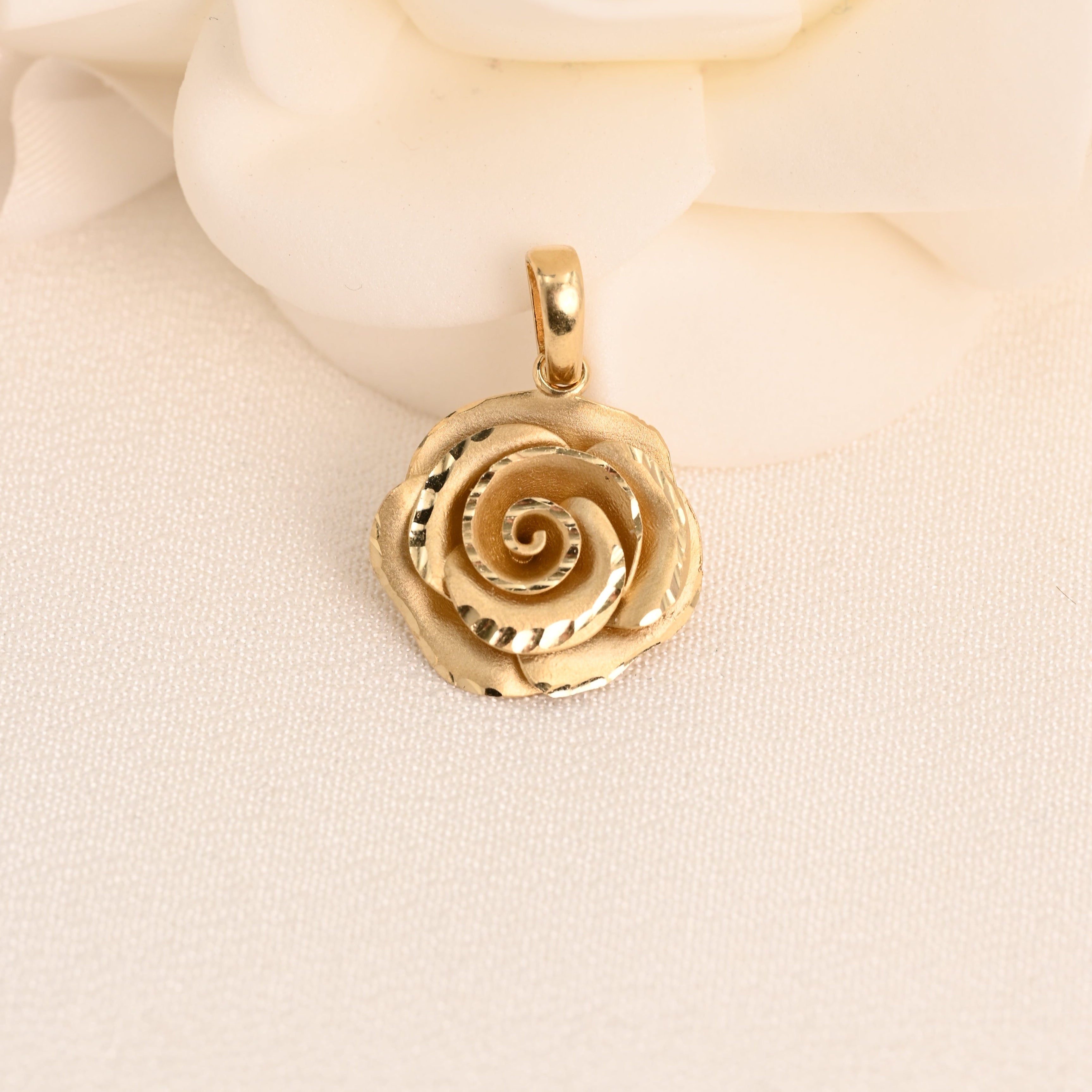 14k Rose Pendant