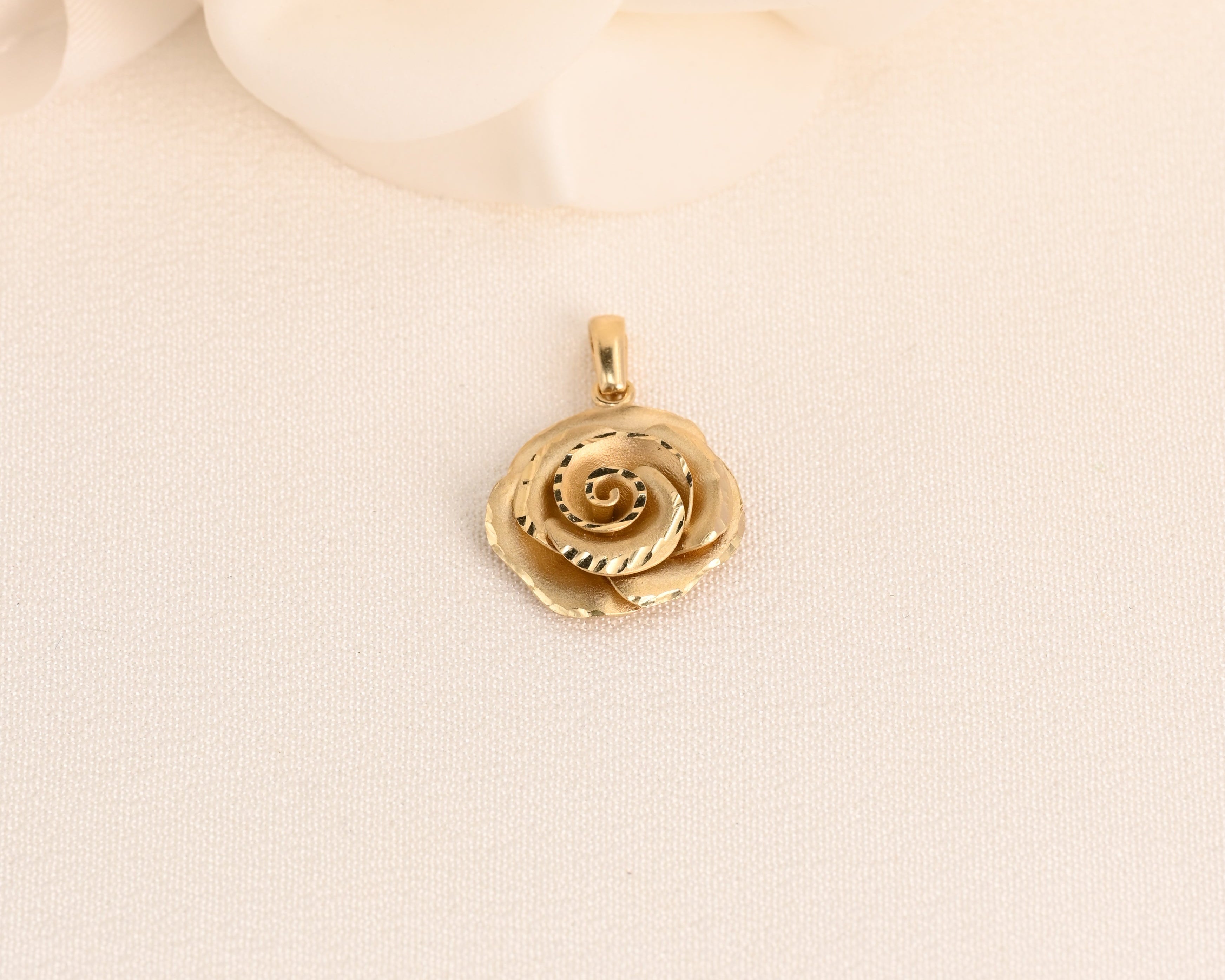 14k Rose Pendant