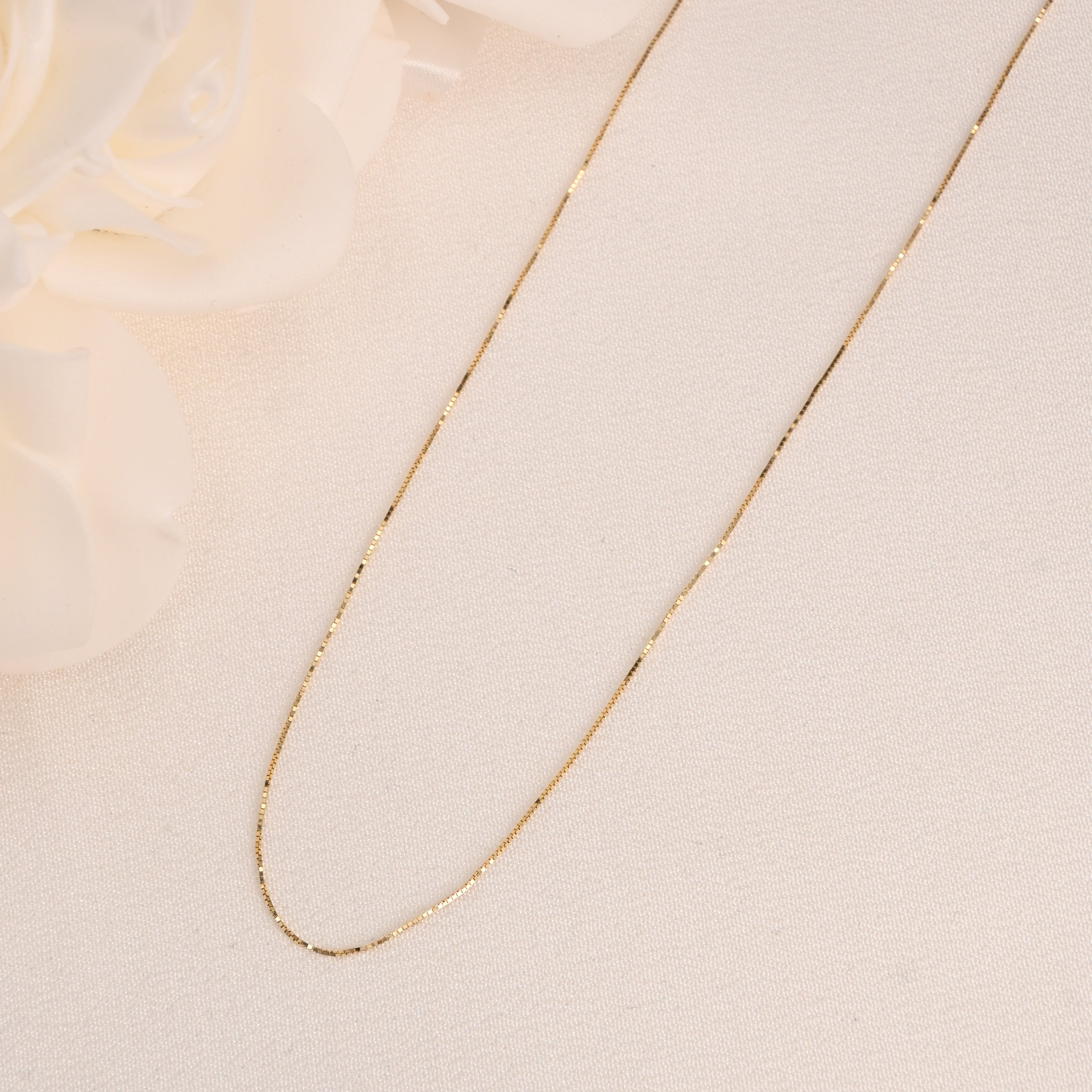 14k Mini Box Chain