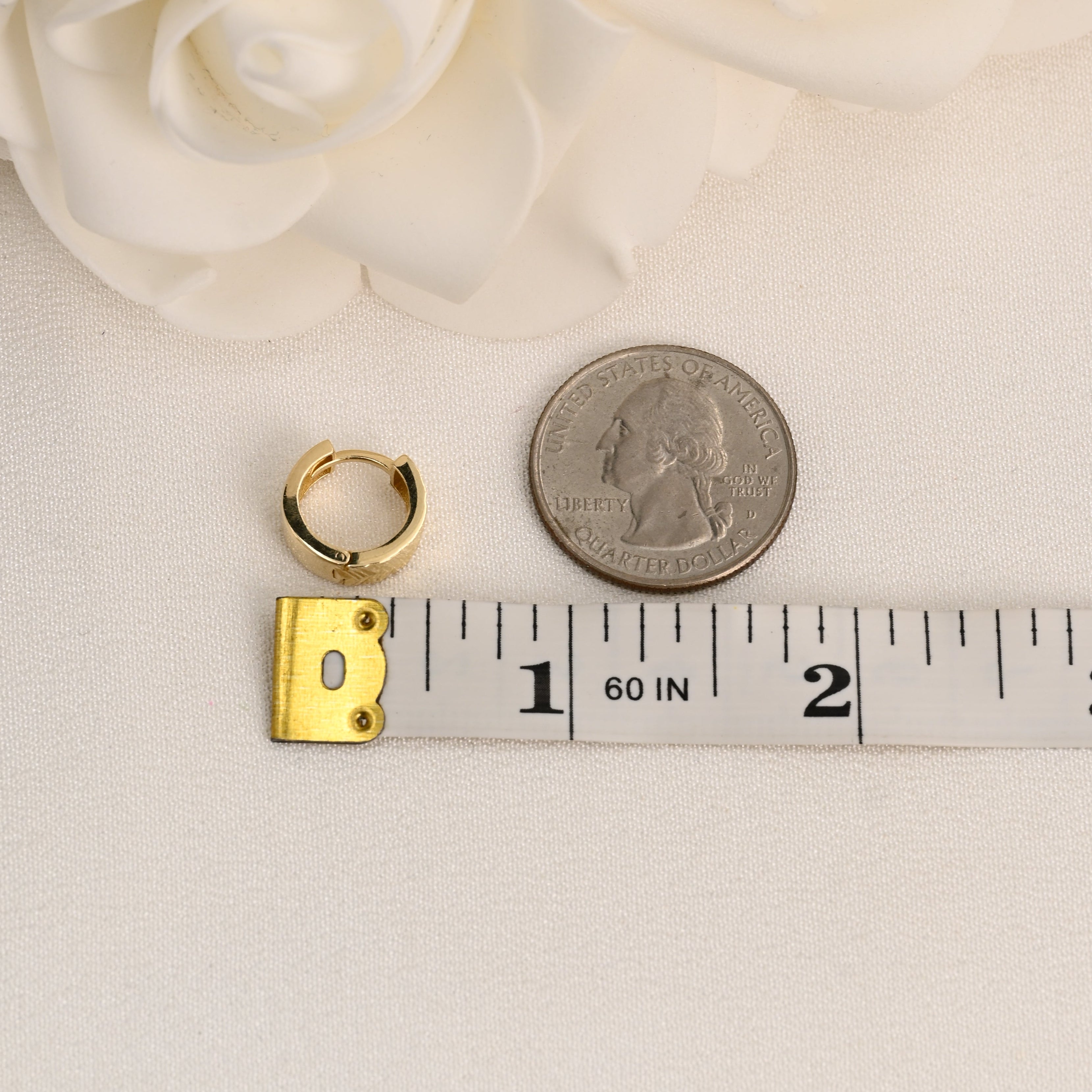 14K Diamond-Cut Chevron Huggie Earrings