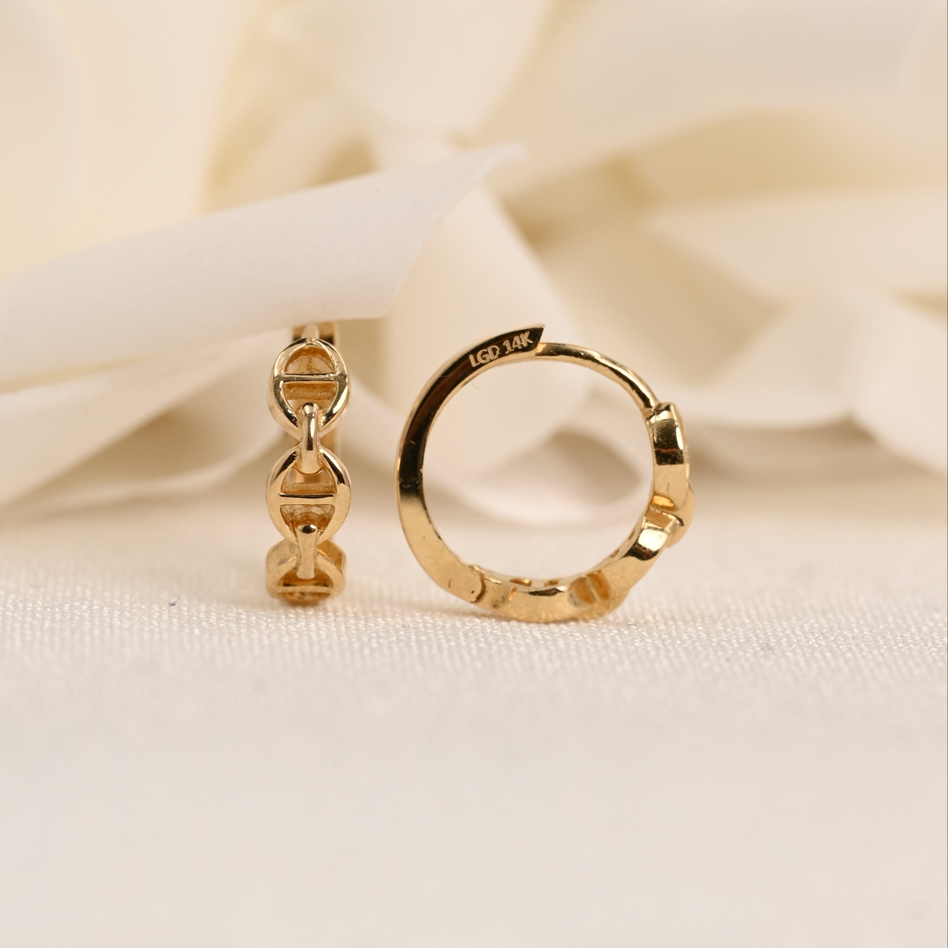14K Mariner Link Hoop Earrings