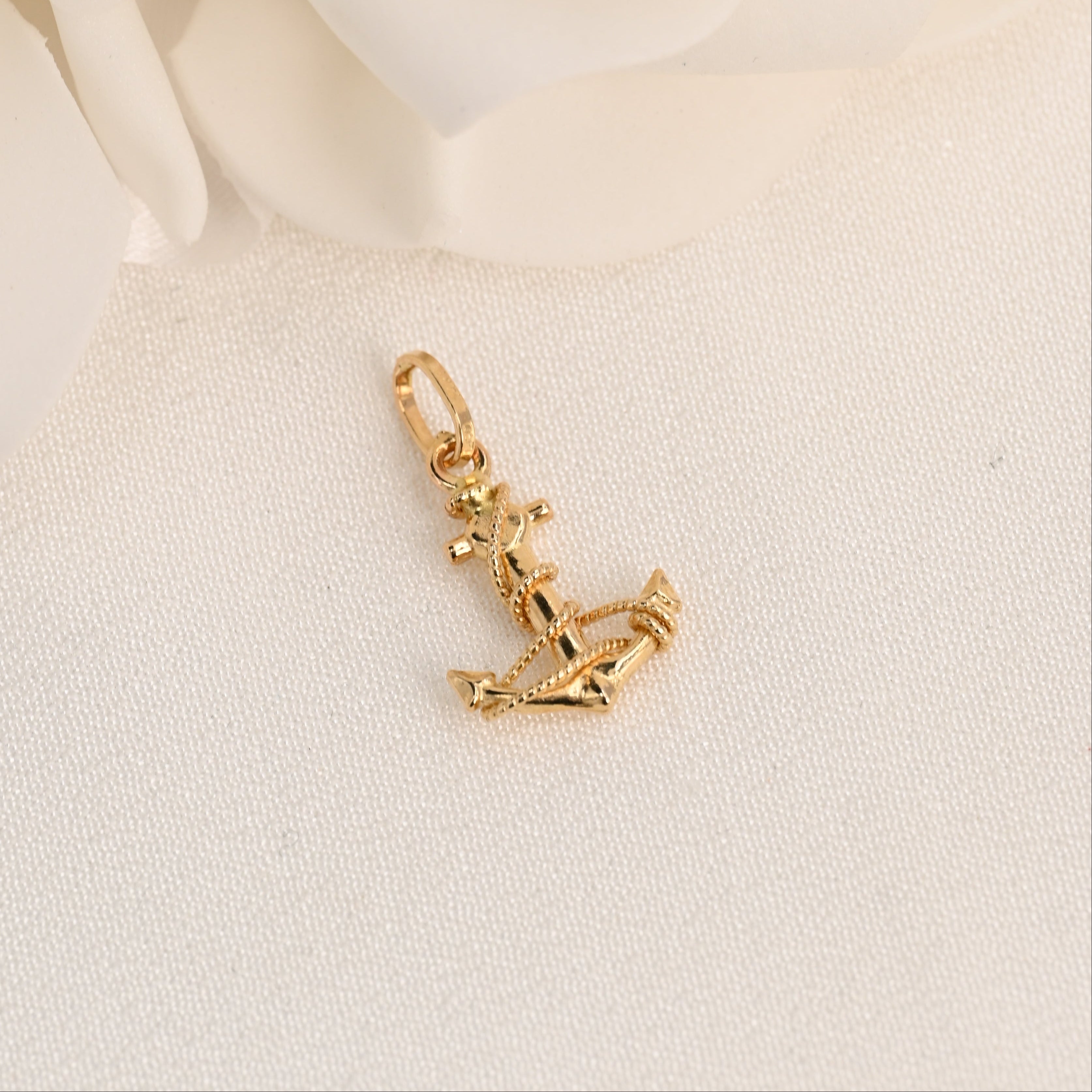 14k Anchor Pendant
