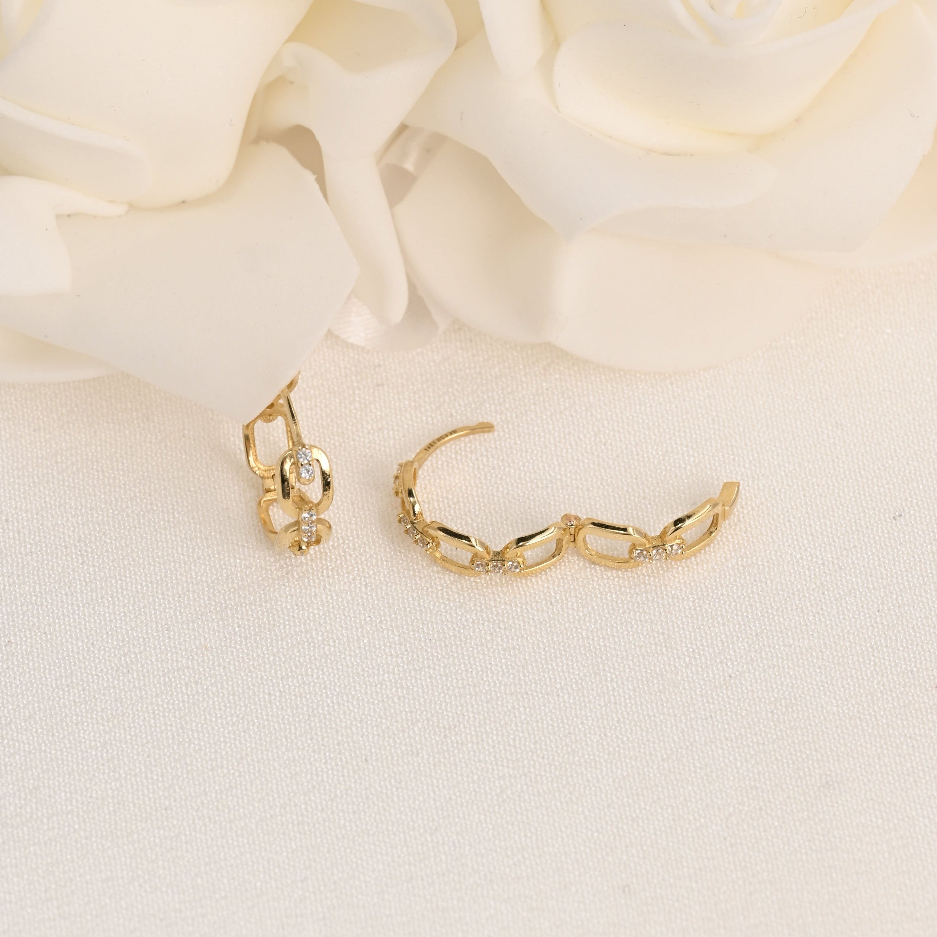 14K CZ Curb Link Huggie Earrings