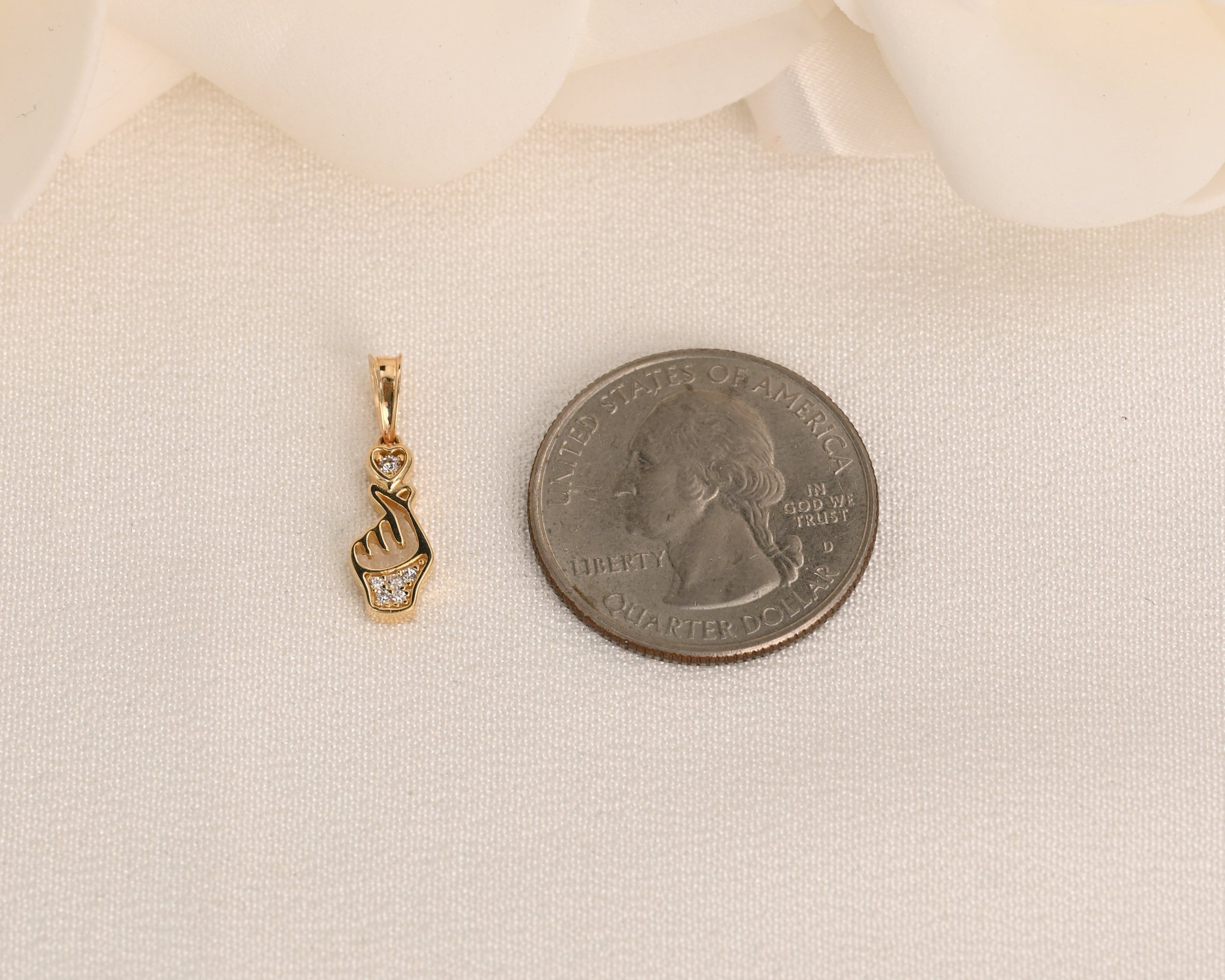 14K CZ Finger Heart Pendant