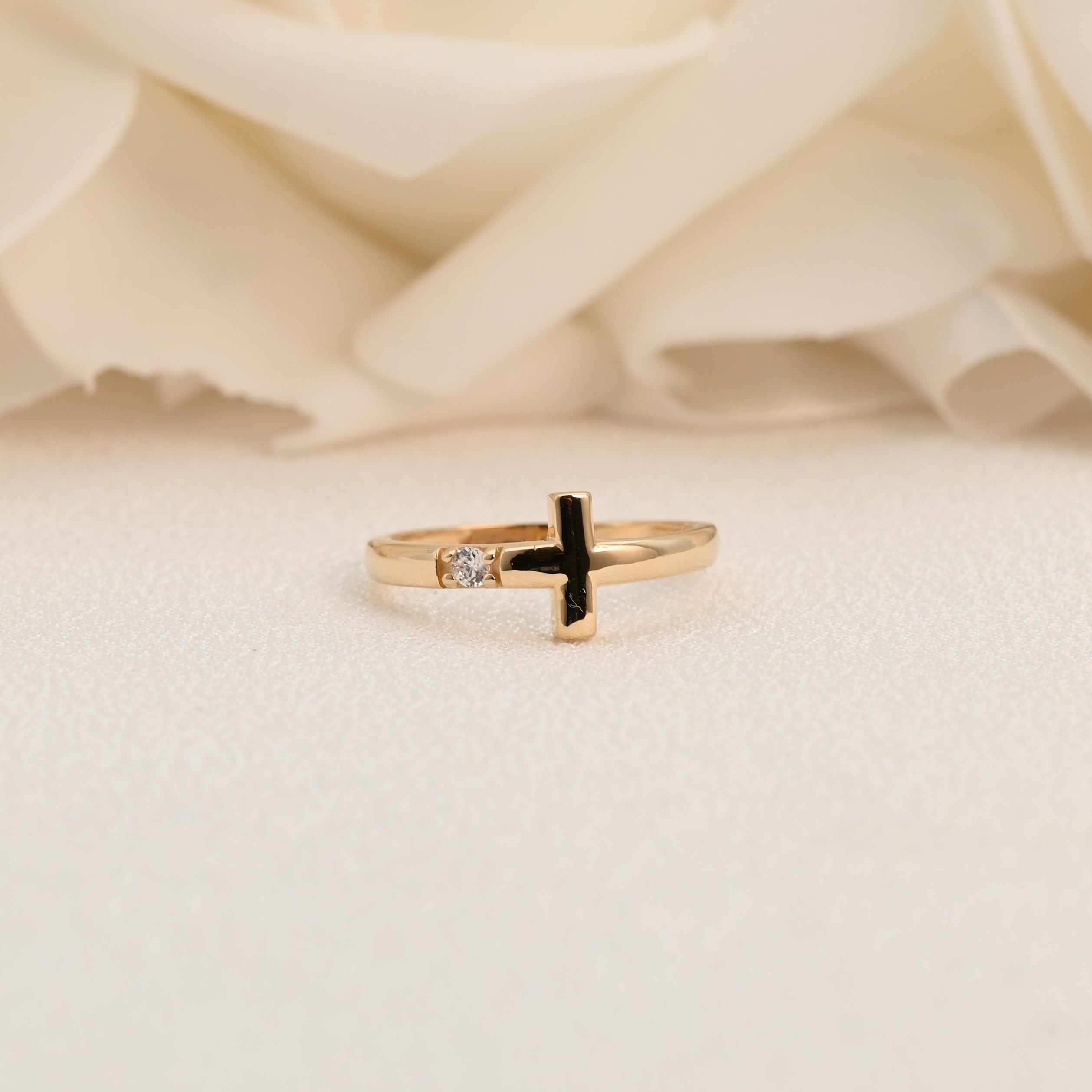 14k Sideways Cross Ring