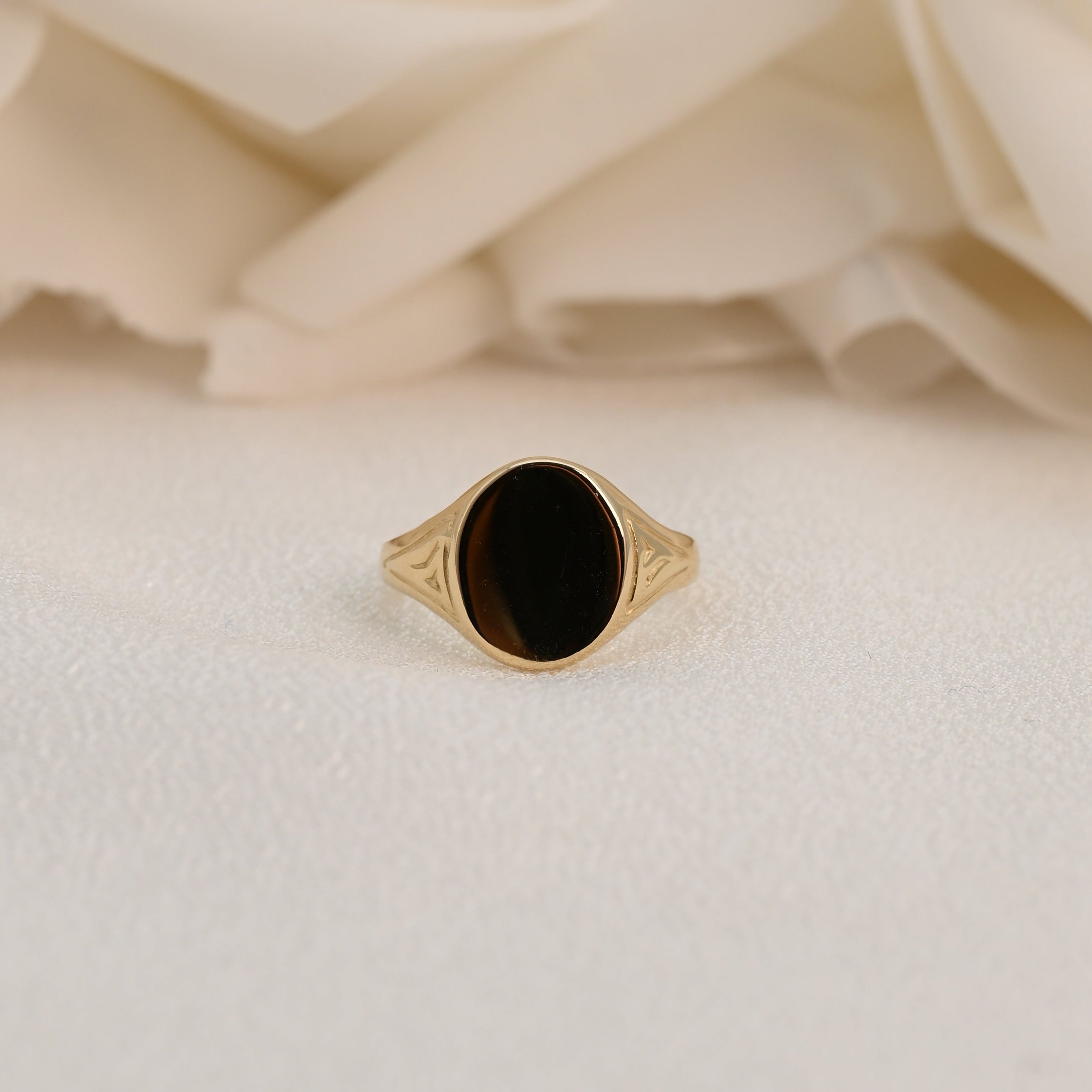 14k Oval Signet Ring