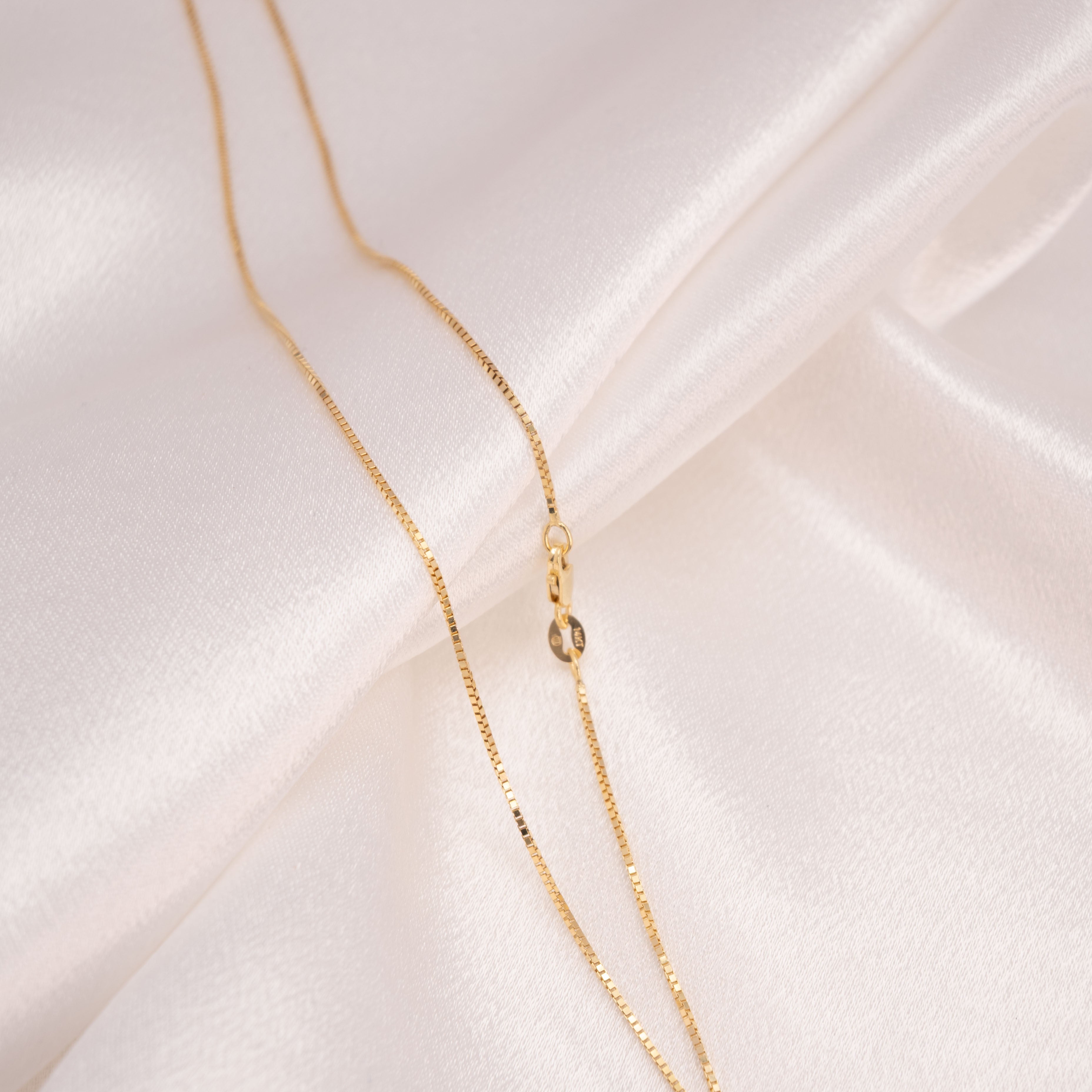 14k Elegant Box Chain