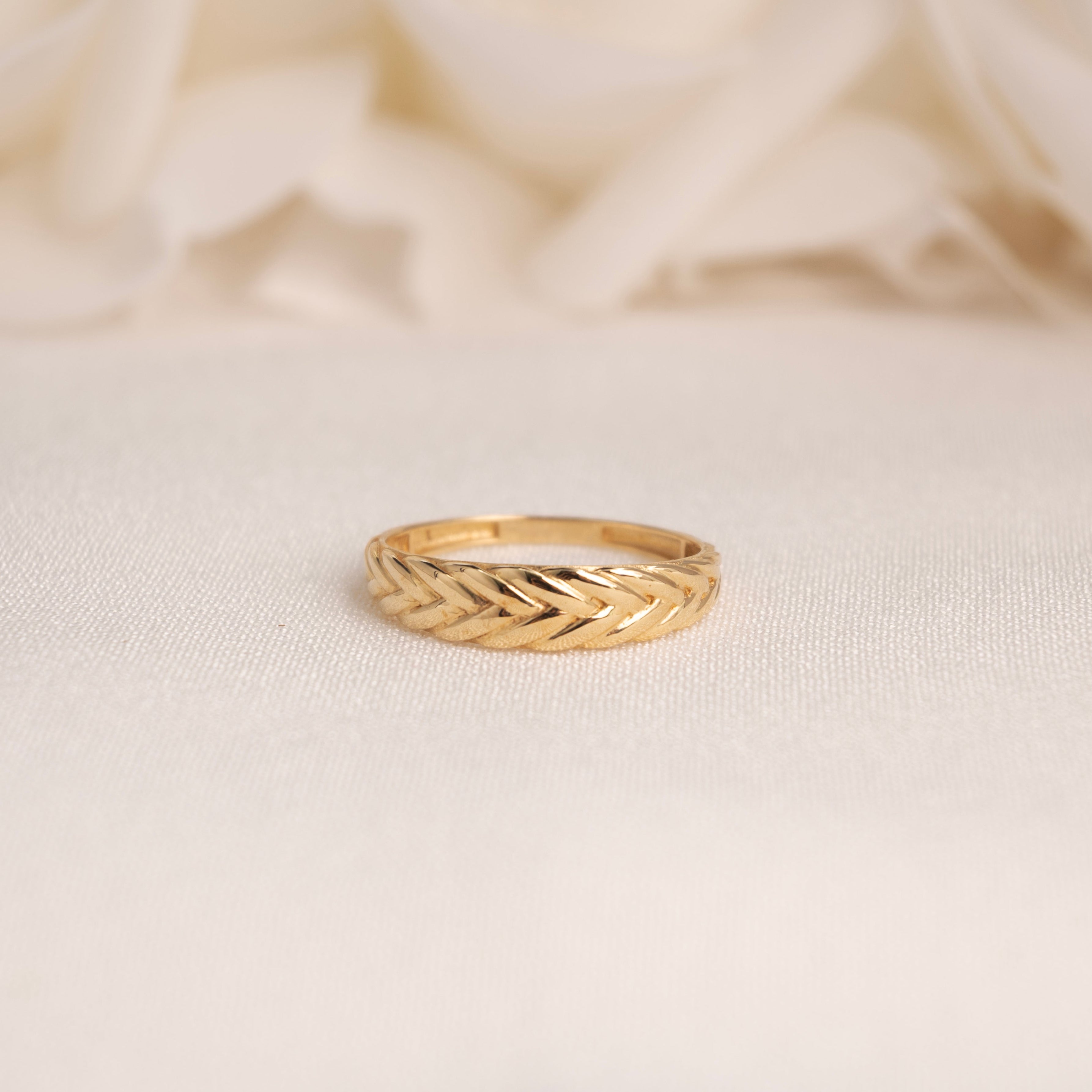 14k Braided Texture Ring