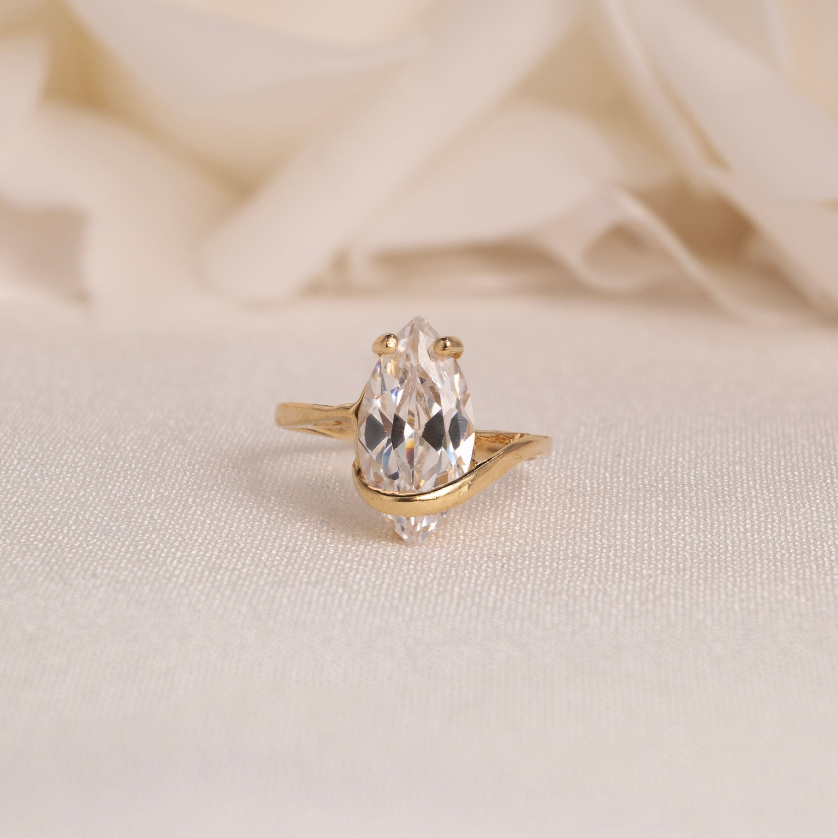 14k Marquise Ring