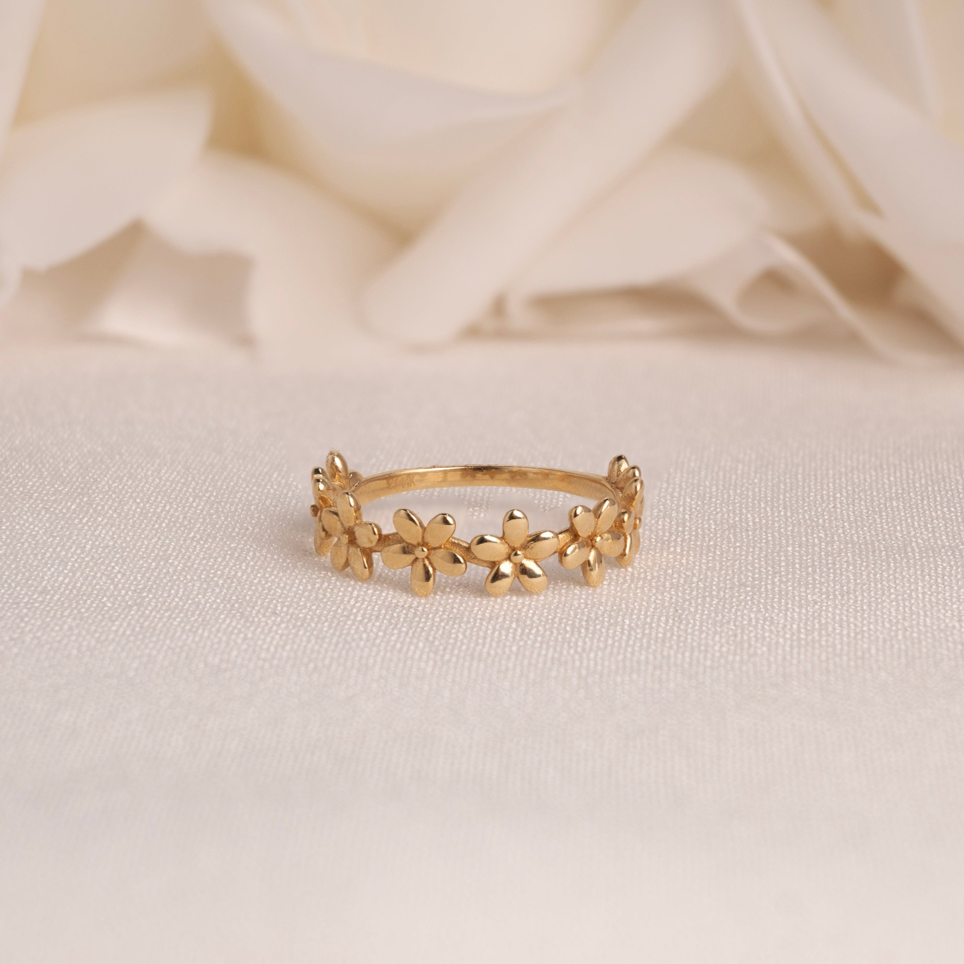 14k Flowers Ring Band