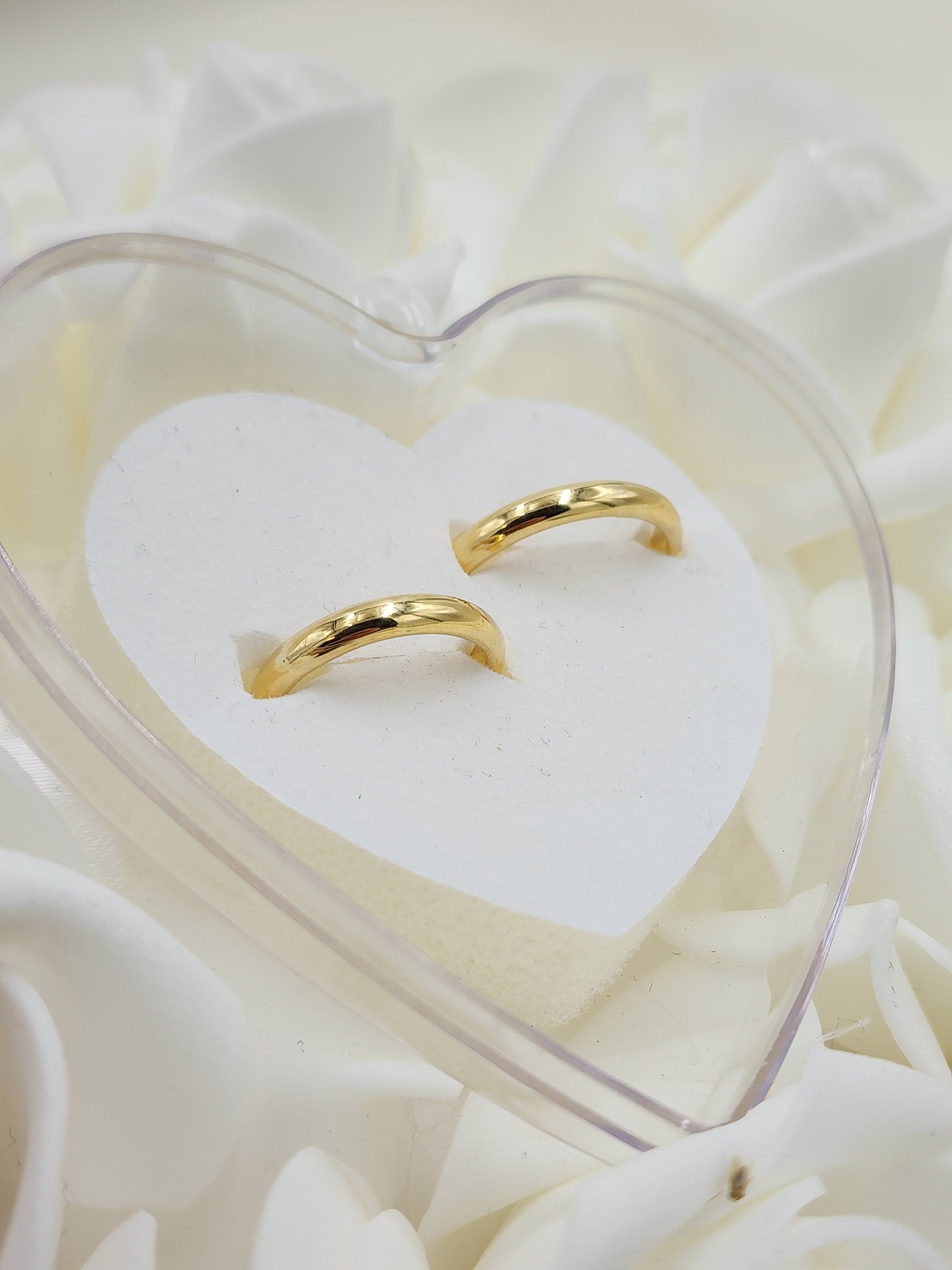 Solid Gold Wedding Bands - Polished Curved Bands for Her and For Him - Anniversary Gift - 14k, 18k.
