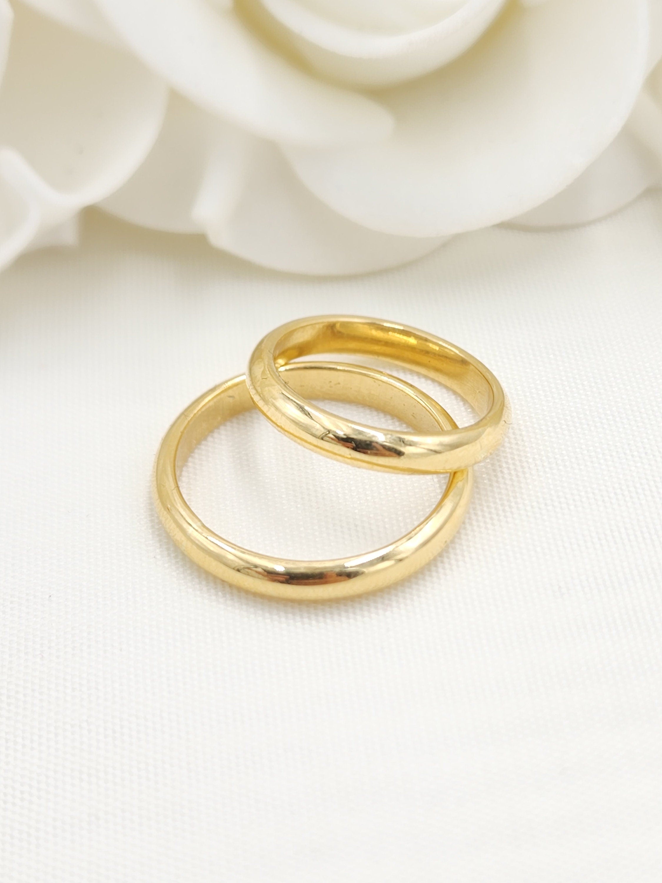 Solid Gold Wedding Bands - Polished Curved Bands for Her and For Him - Anniversary Gift - 14k, 18k.