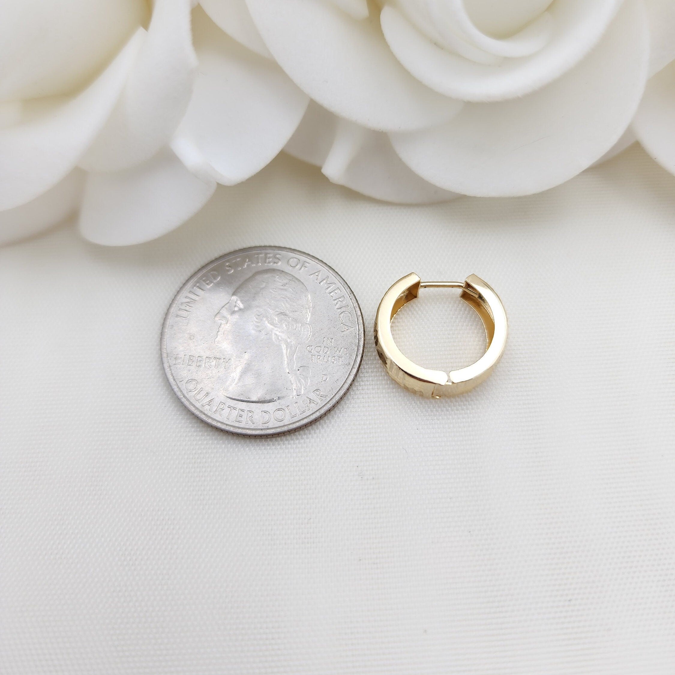 14k Lines Diamond Cut Pattern Huggies Earrings - 15MM - 5MM