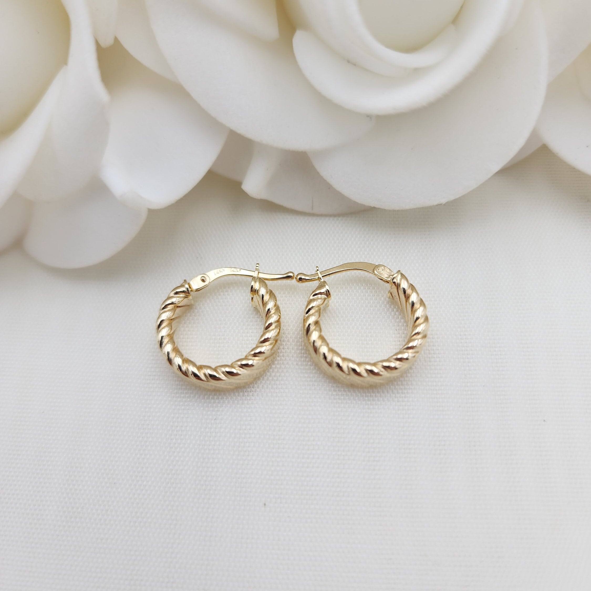 14k Gold Small Croissant Hoop Earrings - 15mm - 4mm Thick - For Her - Modern Jewelry