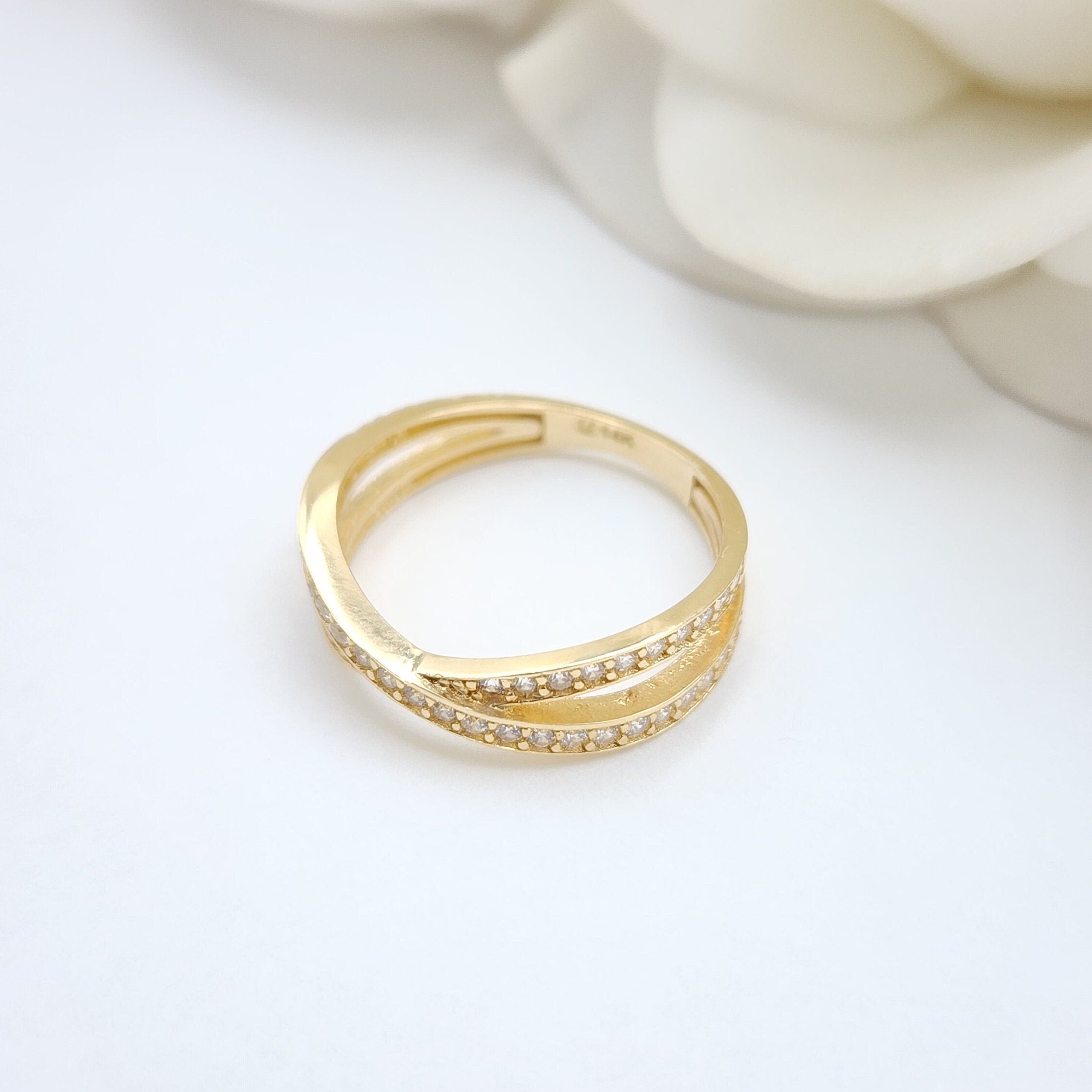14k X Ring Crossed CZ Band