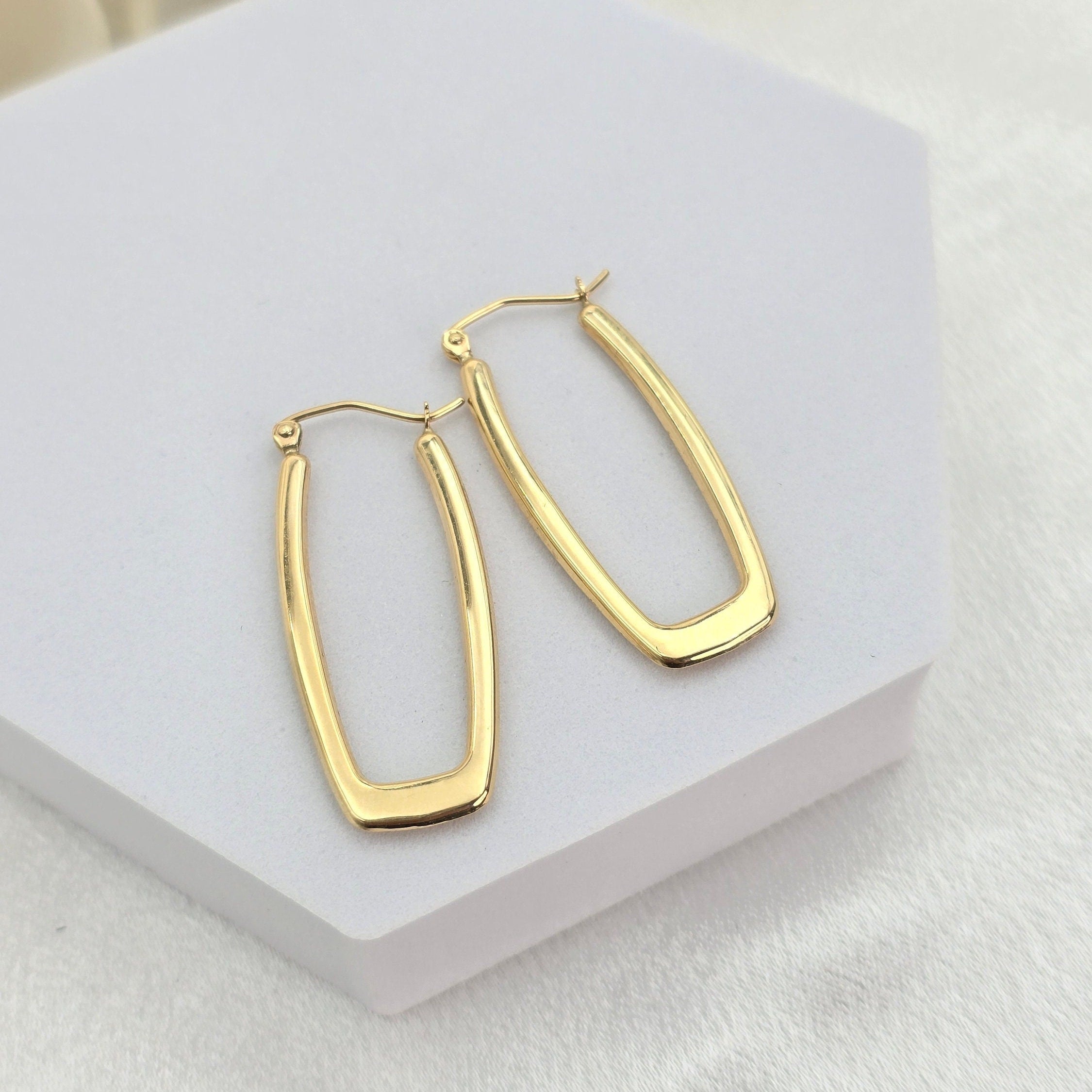 14k Gold Polished Rectangle Hoop Earrings