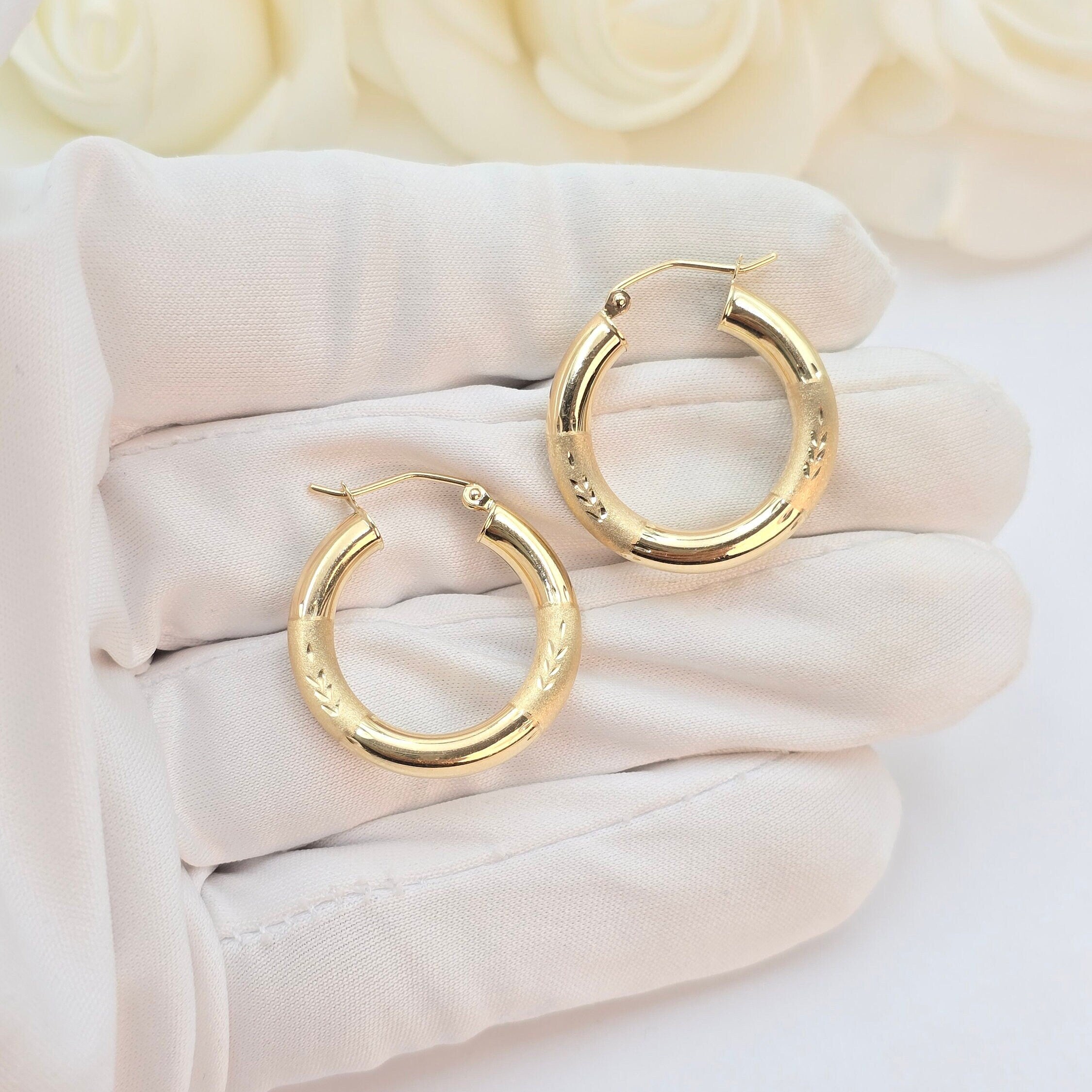 Chunky 14k Gold Diamond Cut & Polished Hoop Earrings