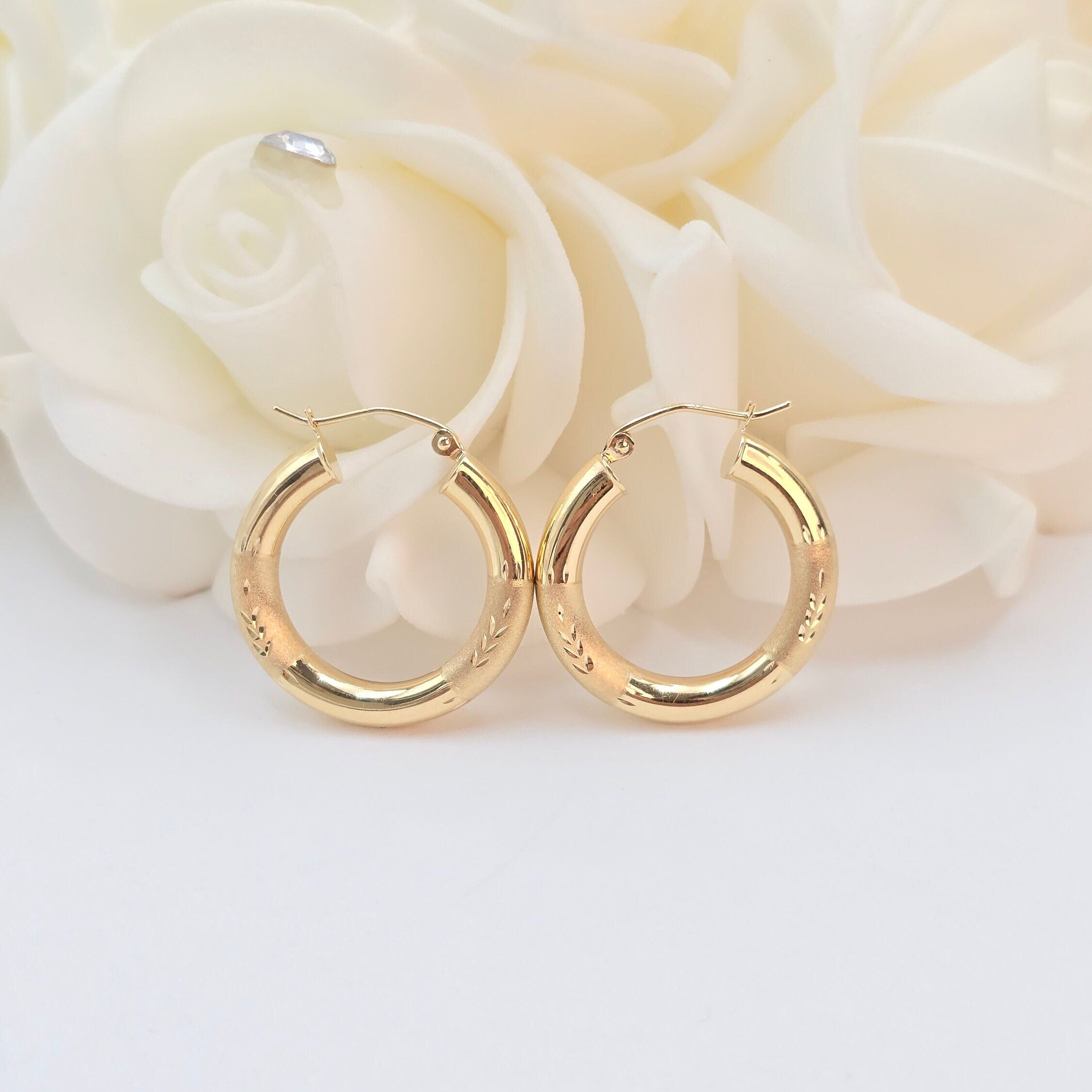 Chunky 14k Gold Diamond Cut & Polished Hoop Earrings