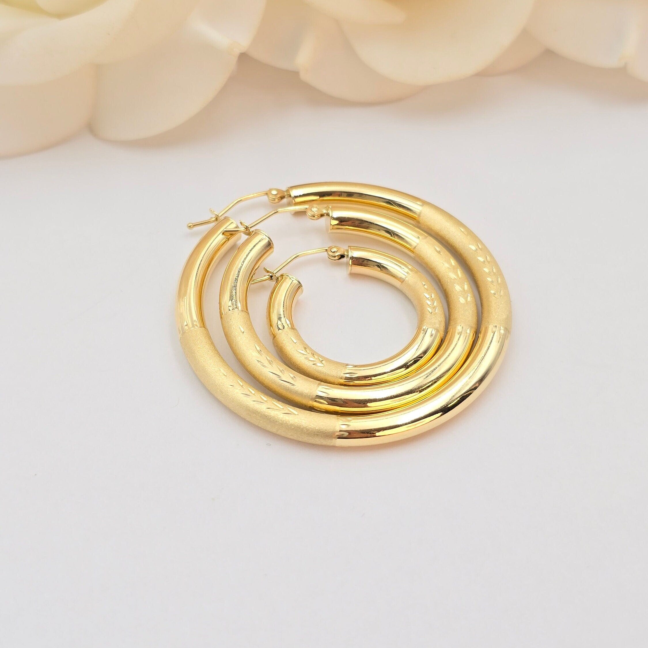 Chunky 14k Gold Diamond Cut & Polished Hoop Earrings