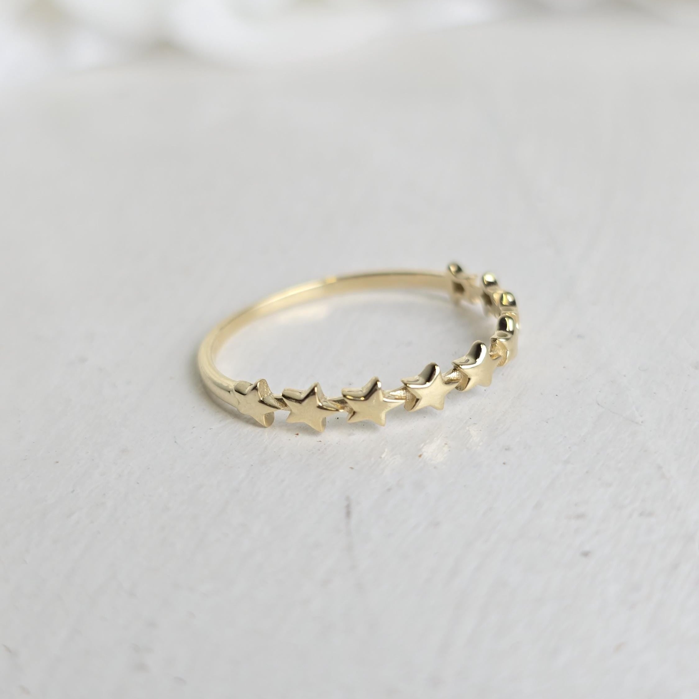 14k Stars Stackable Band
