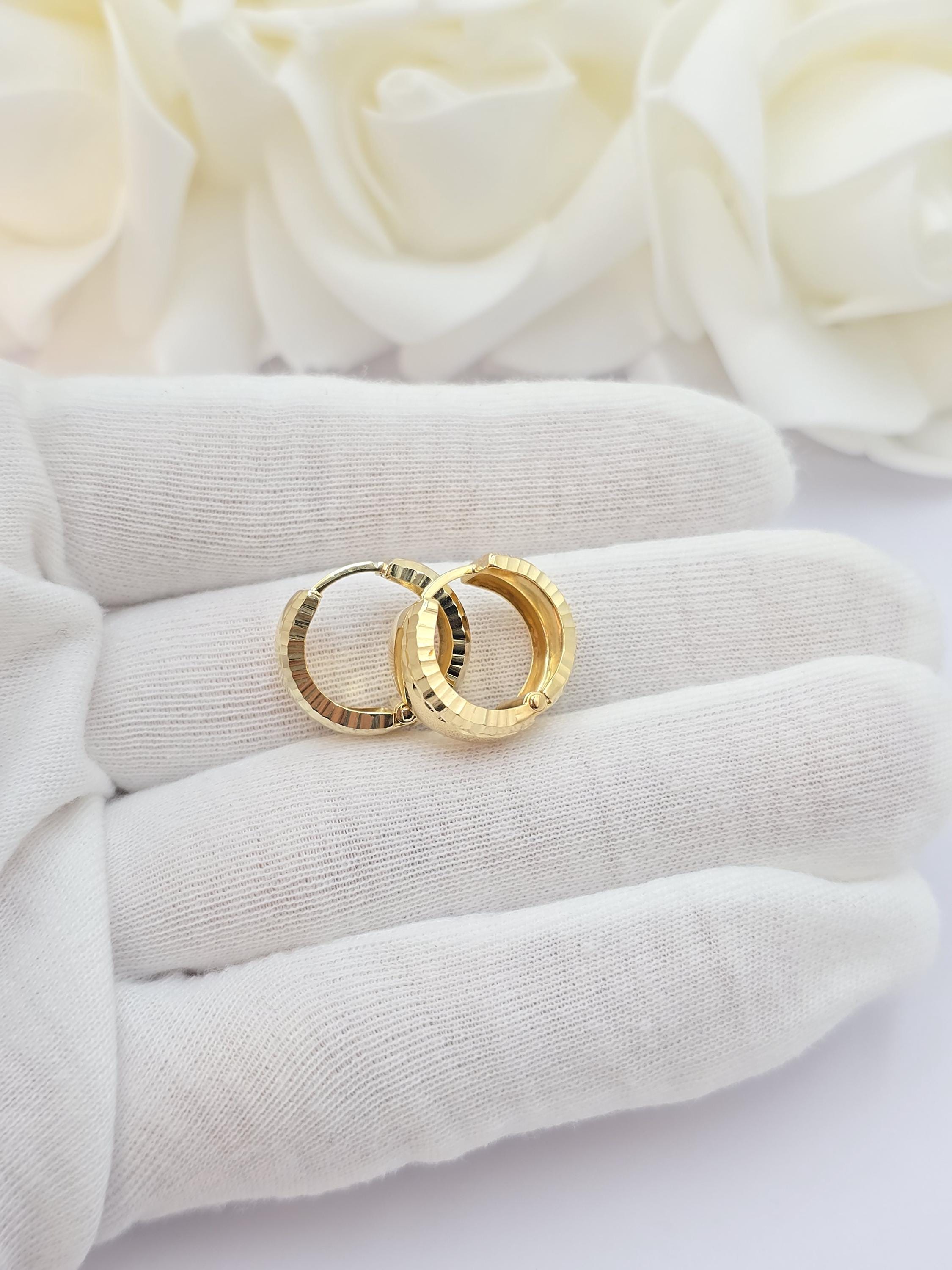 14k Polished Thick Huggie Earrings - 17mm & 6mm