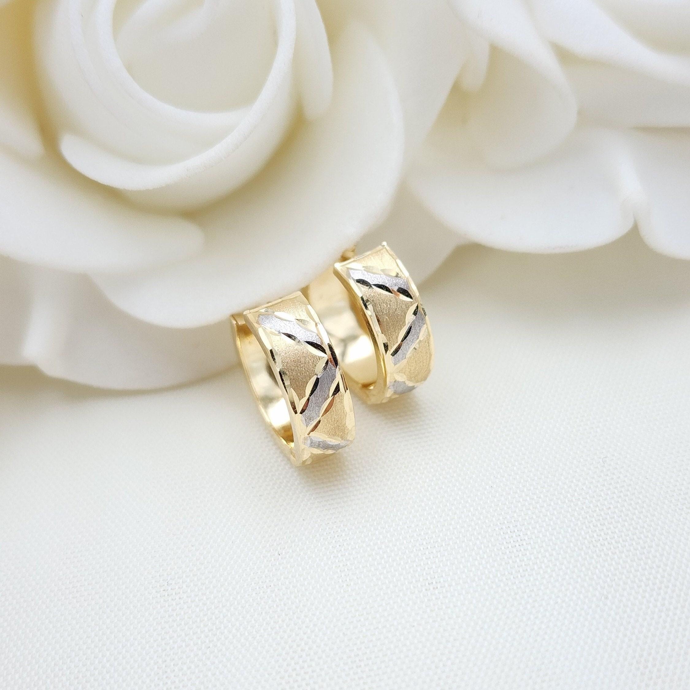 14k Diamond Cut Edges Huggies Earrings - 19MM & 5MM